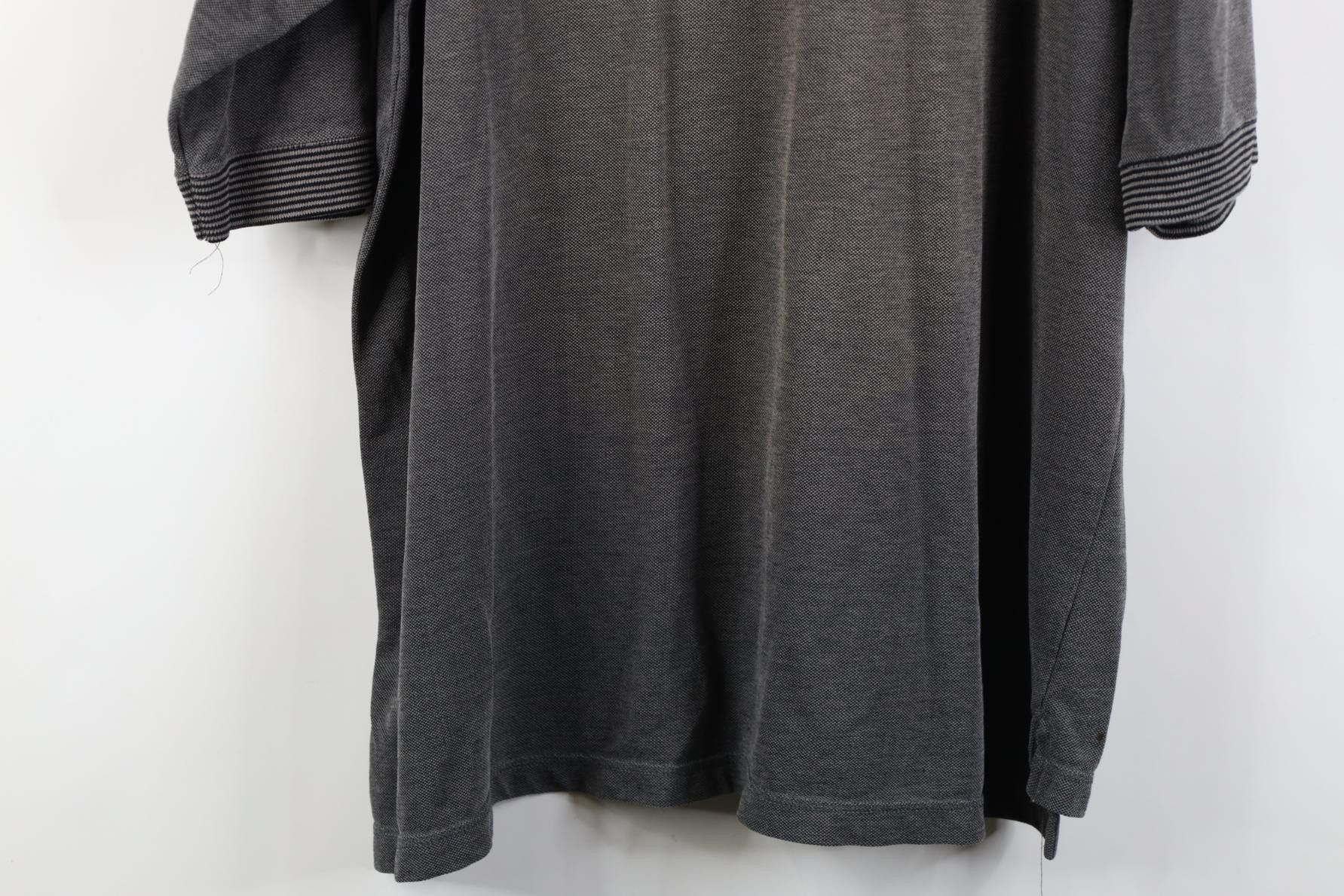 Vintage Vintage 90s Sun Faded Red Wings Hockey Knit Henley T-Shirt Size US XL / EU 56 / 4 - 14 Thumbnail