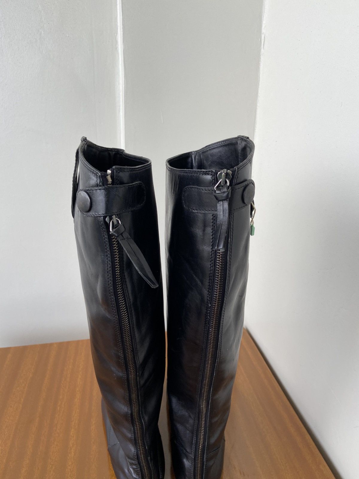 Miu Miu Miu Miu Size US 8.5 / IT 38.5 - 9 Thumbnail