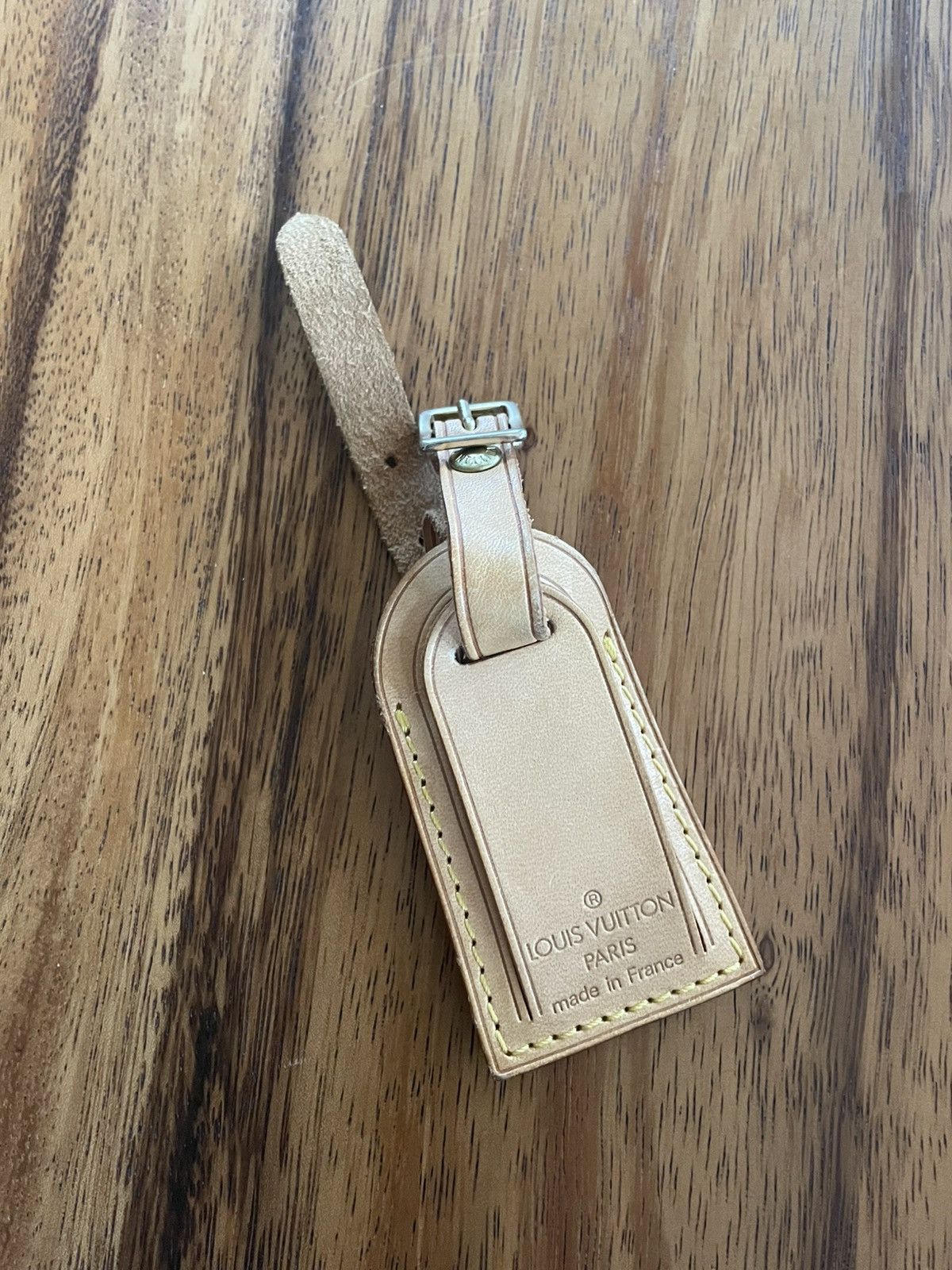 Louis Vuitton Louis Vuitton luggage tag holder Size ONE SIZE - 1 Thumbnail