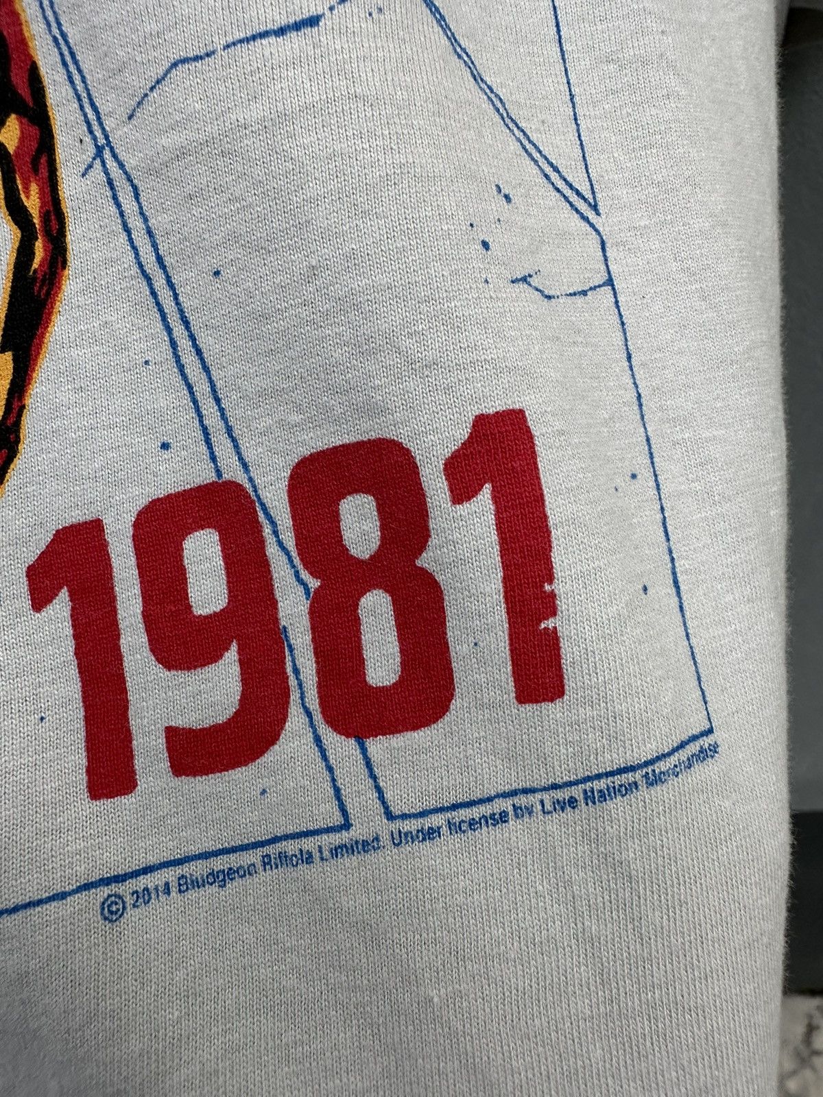 Band Tees Def Leppard Tour 1981 High N Dry ©️2014 repro by GU A57 Size US M / EU 48-50 / 2 - 3 Thumbnail