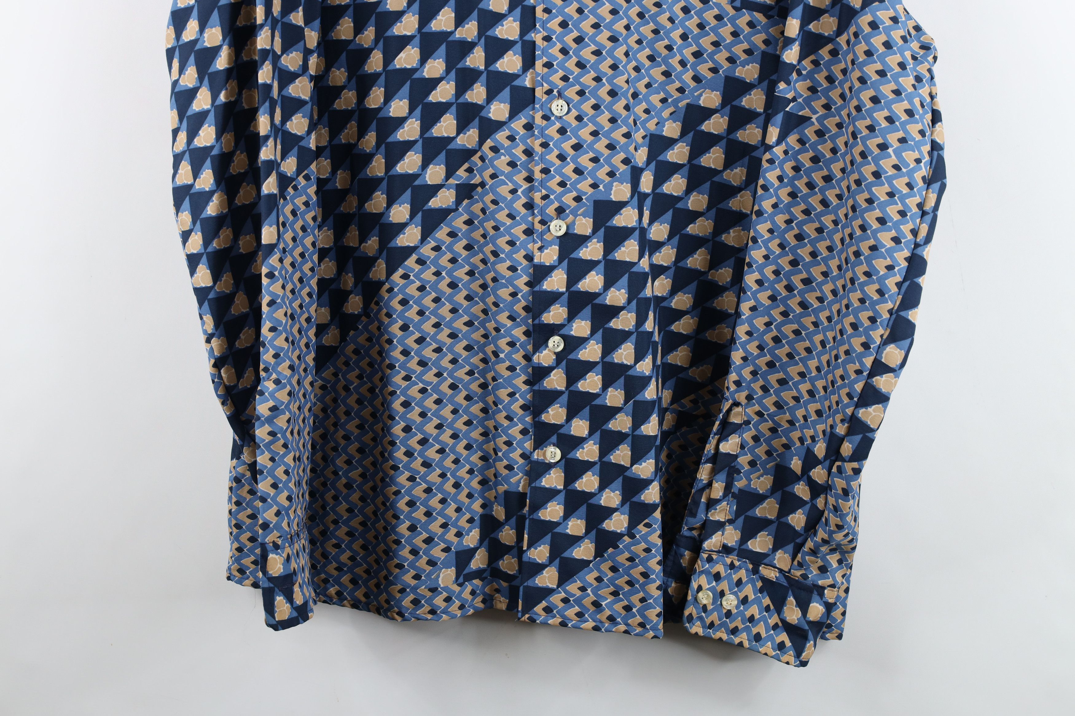 Vintage Vintage 70s Streetwear Silk Collared Button Shirt USA Size US L / EU 52-54 / 3 - 3 Thumbnail