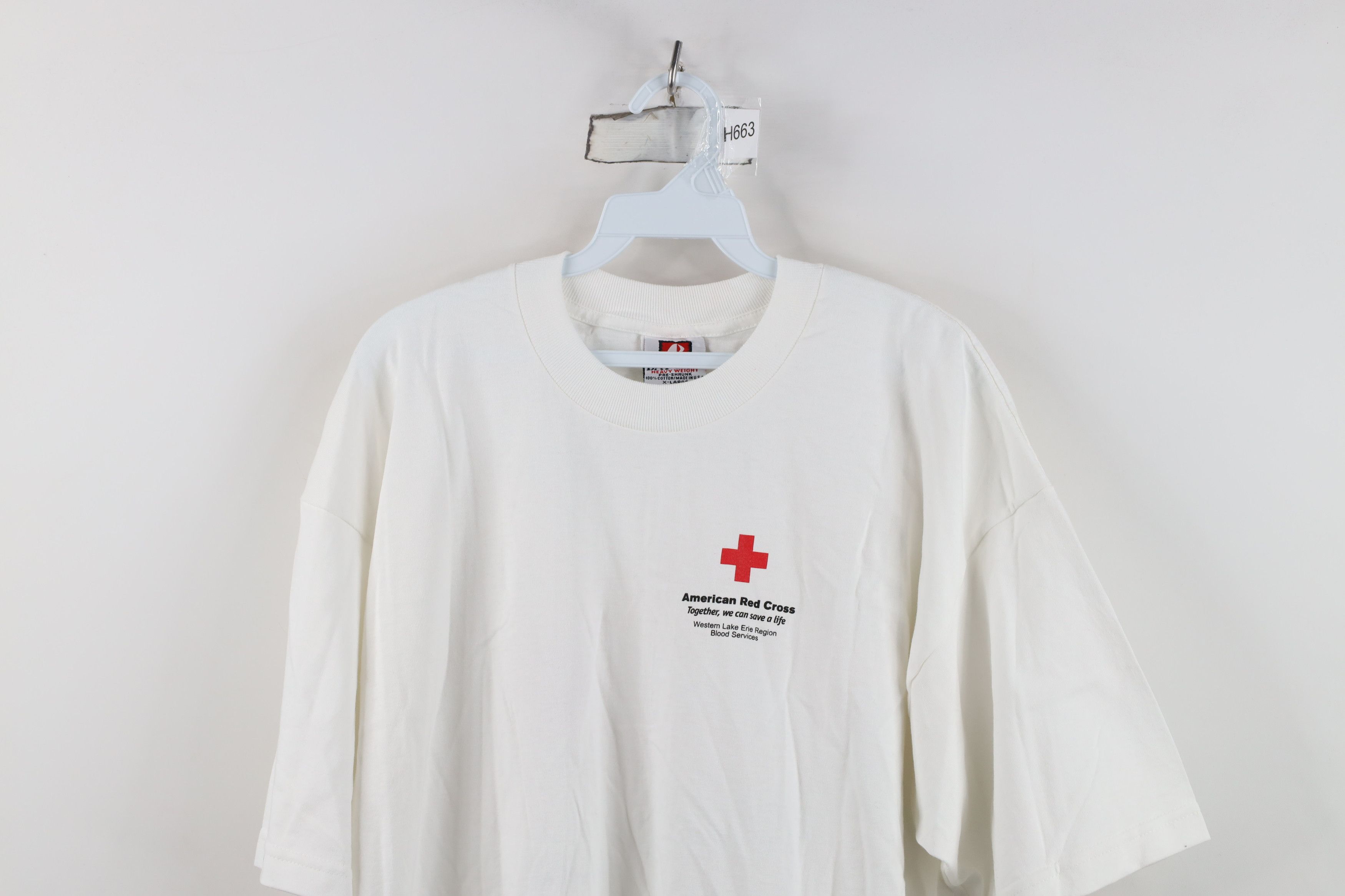 Vintage Vintage 90s American Red Cross Badges of Honor T-Shirt USA Size US XL / EU 56 / 4 - 2 Thumbnail