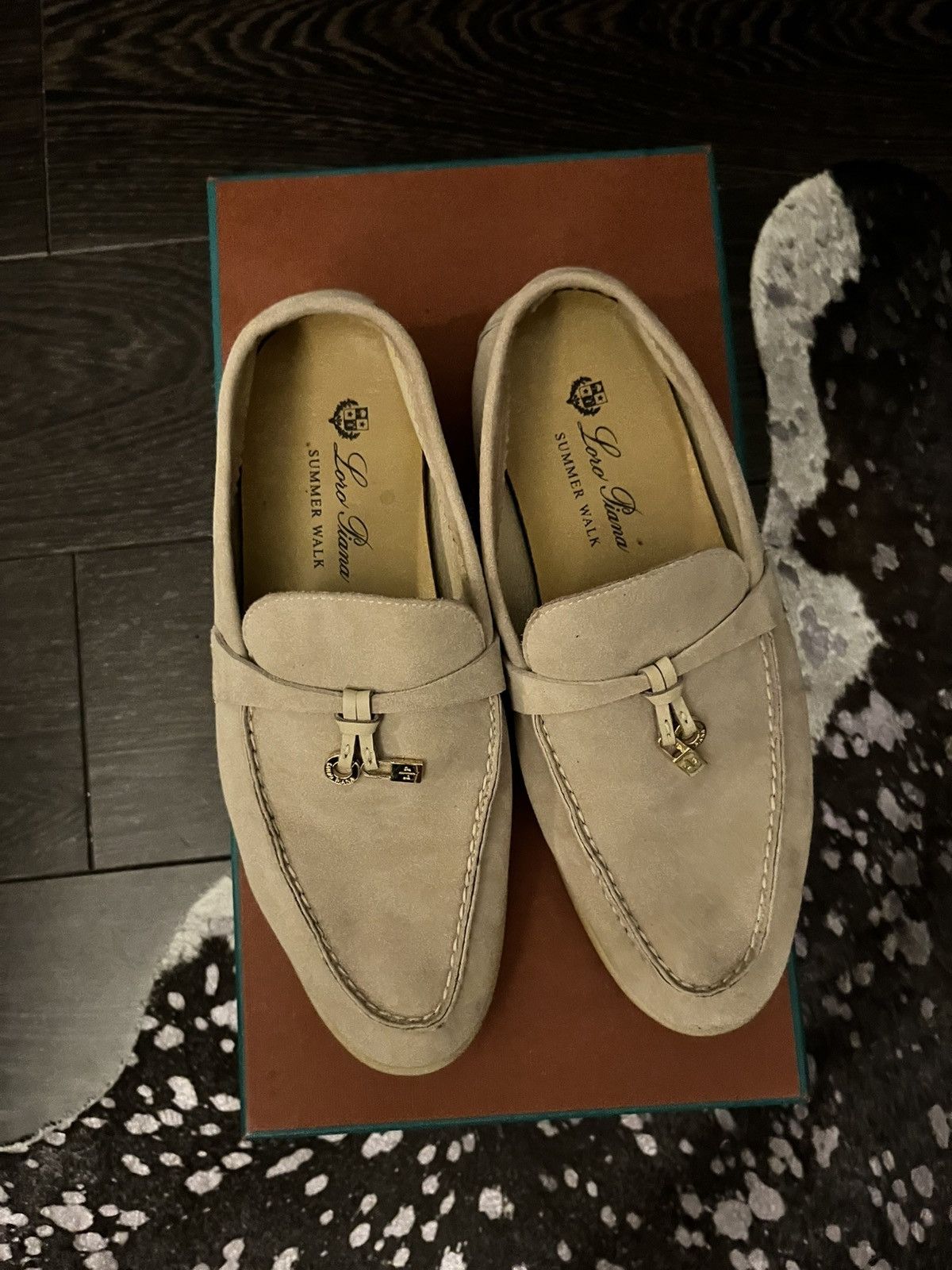 Loro Piana Loro piana beige summer walk charms uk 4 eu 37 Size US 7 / IT 37 - 2 Thumbnail