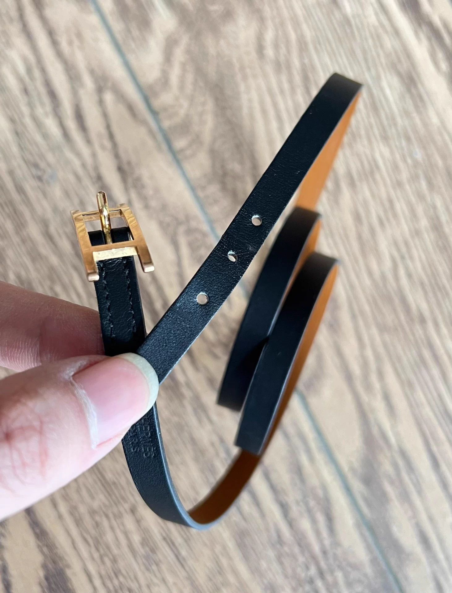 Hermes Hermes Black Gold H Logo Leather Bracelet - 95% New Size ONE SIZE - 2 Thumbnail