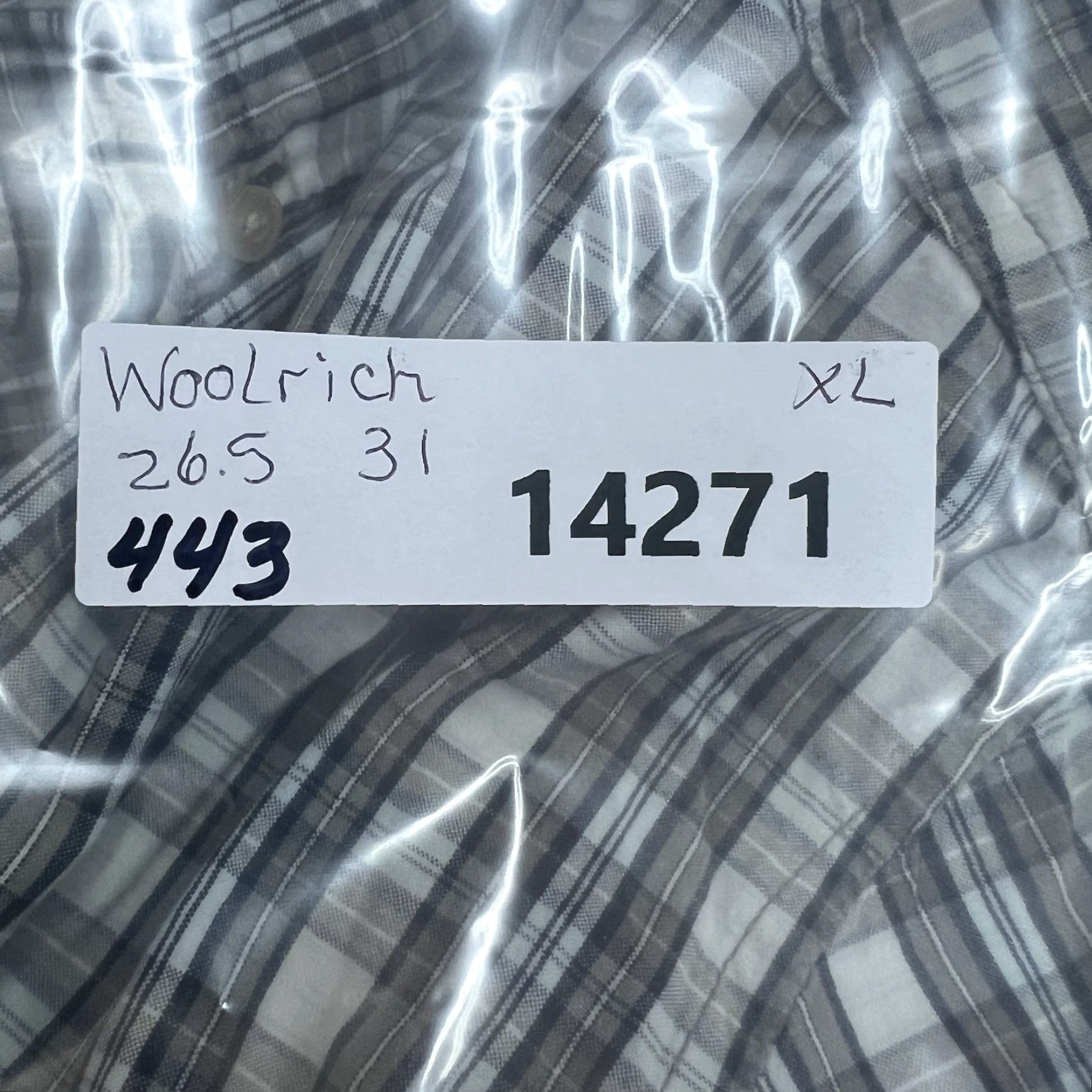 Vintage Woolrich Plaid Button-Up Shirt Mens Size XL Short Sleeve Gray Casual Outdoor Size US XL / EU 56 / 4 - 6 Thumbnail