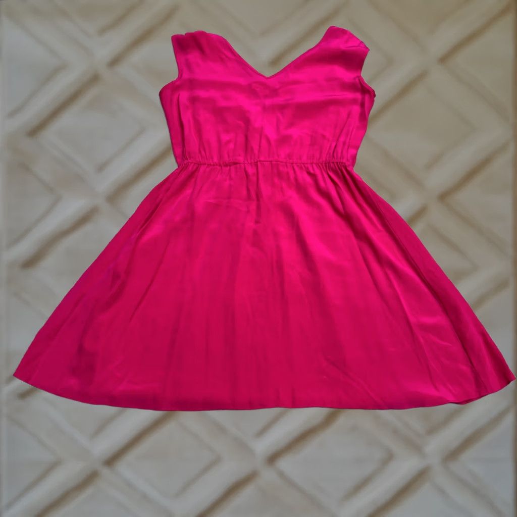 Vintage Amour Vert Silk Pleated Fit & Flare A-Line Mini Dress Womens M Pink V-Neck Sleeveless Size M / US 6-8 / IT 42-44 - 1 Thumbnail