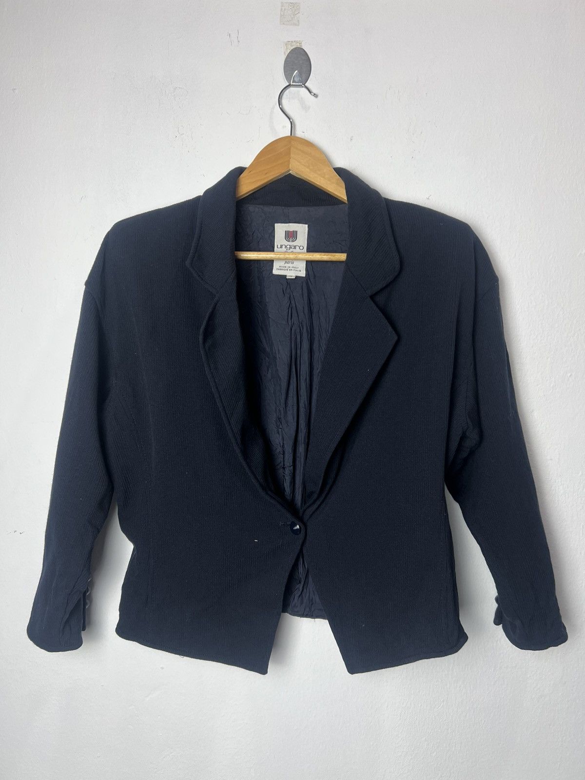 Ungaro Paris Ungaro Solo Donna Vintage Blazer Size US S / EU 44-46 / 1 - 1 Thumbnail