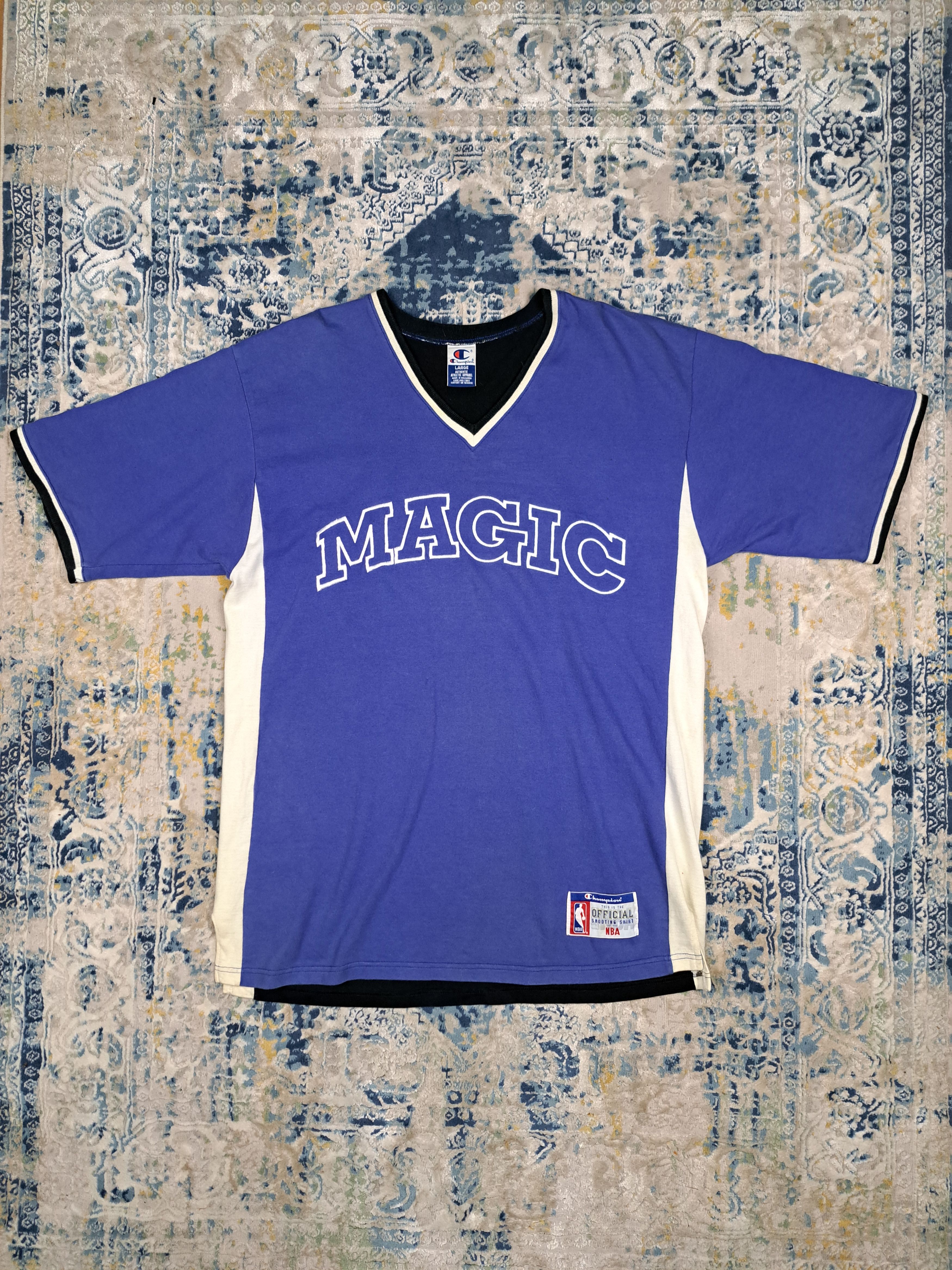 Champion Vintage 90s Orlando Magic Warm Up Tee Basketball Penny Shaq Size US XL / EU 56 / 4 - 1 Thumbnail