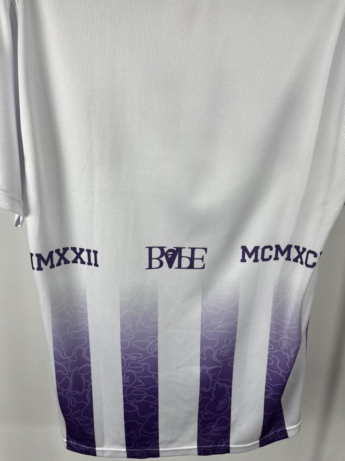 Bape BAPE A Bathing Ape White Purple Gradient Jersey Tee Size S Size US S / EU 44-46 / 1 - 16 Thumbnail