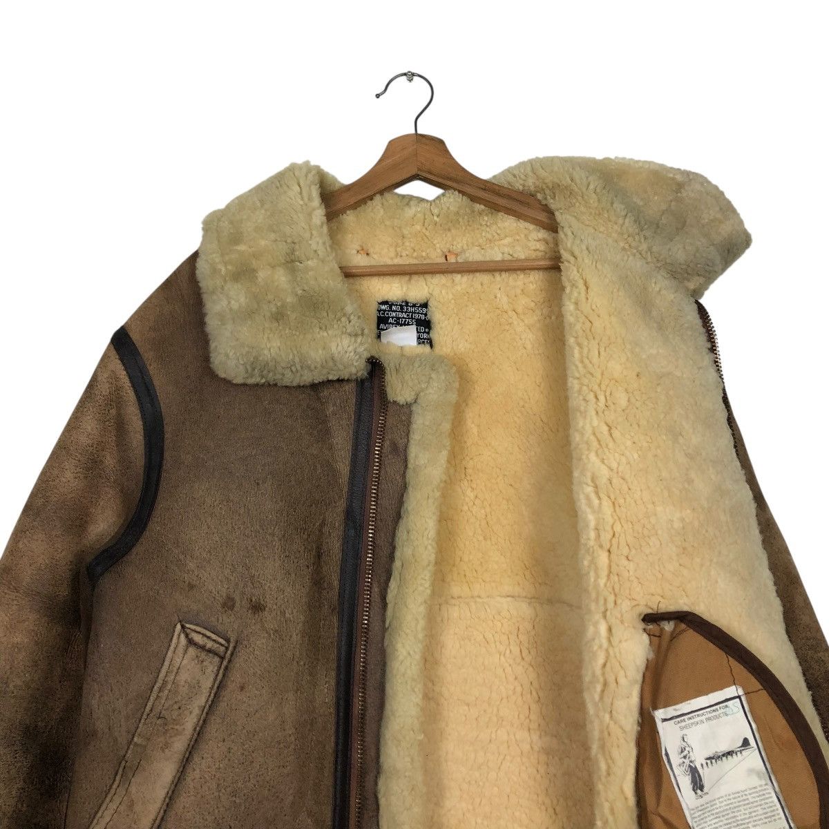 Avirex 🔥VINTAGE GENUINE LEATHER JACKET B3 AVIREX USA AERO LEATHER Size US M / EU 48-50 / 2 - 14 Thumbnail