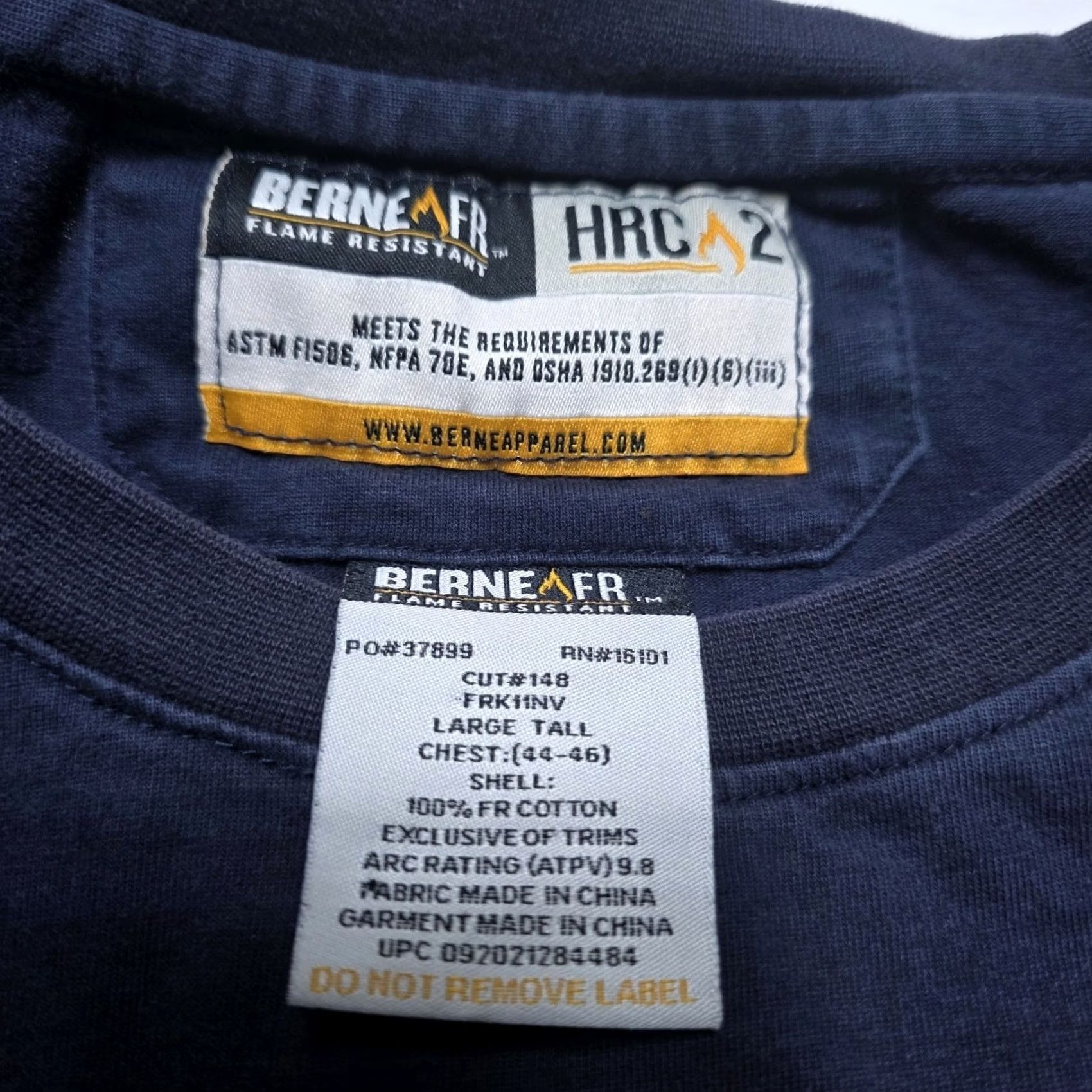 Vintage Berne Flame Resistant Crewneck Pocket T-Shirt Long Sleeve Size Large Tall Blue Men Size US L / EU 52-54 / 3 - 5 Thumbnail