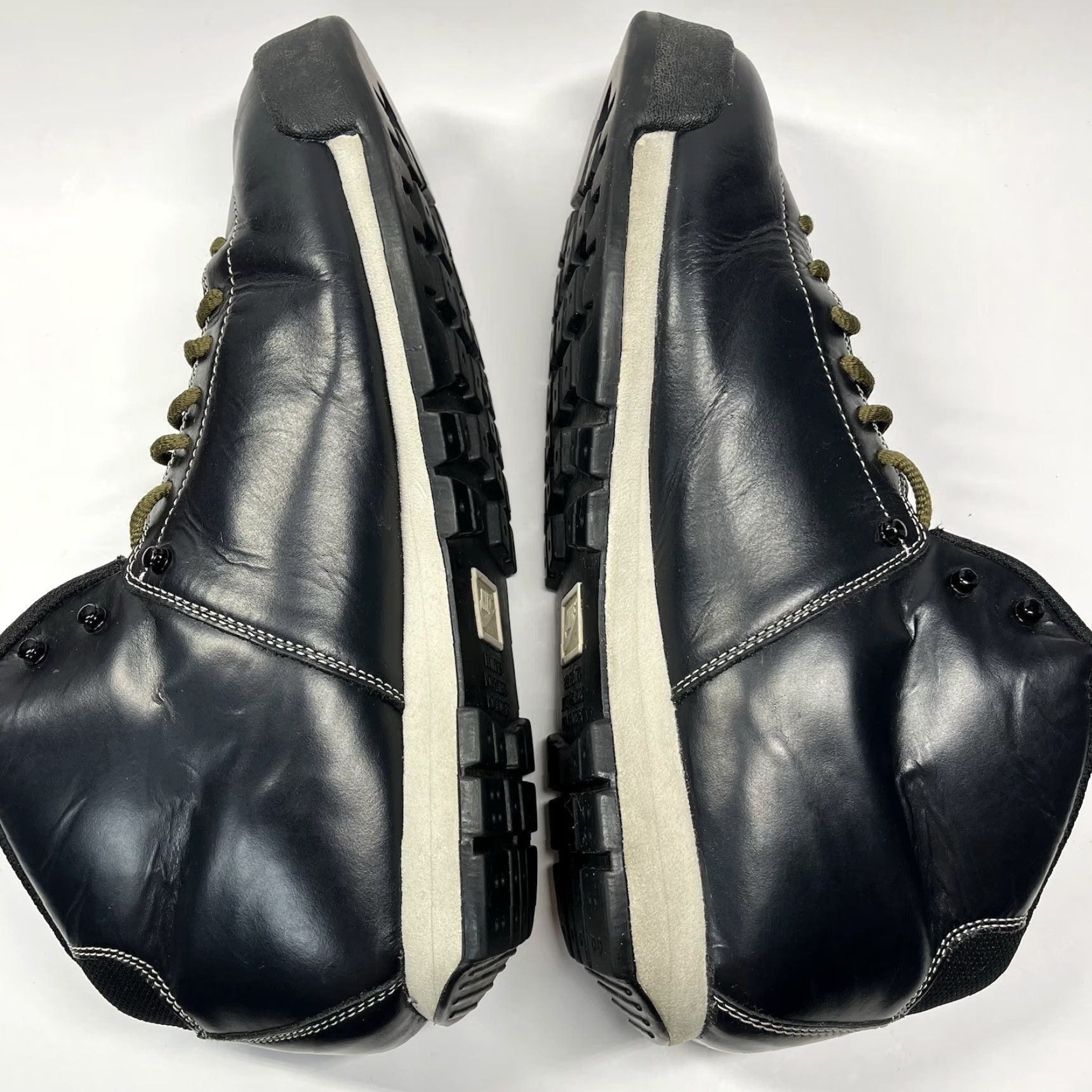 Nike VINTAGE Nike Air Magma Nd Boots Men 13 Leather Black Light Bone Iguana 370921-003 VTG Size US 12 / EU 45 - 5 Thumbnail