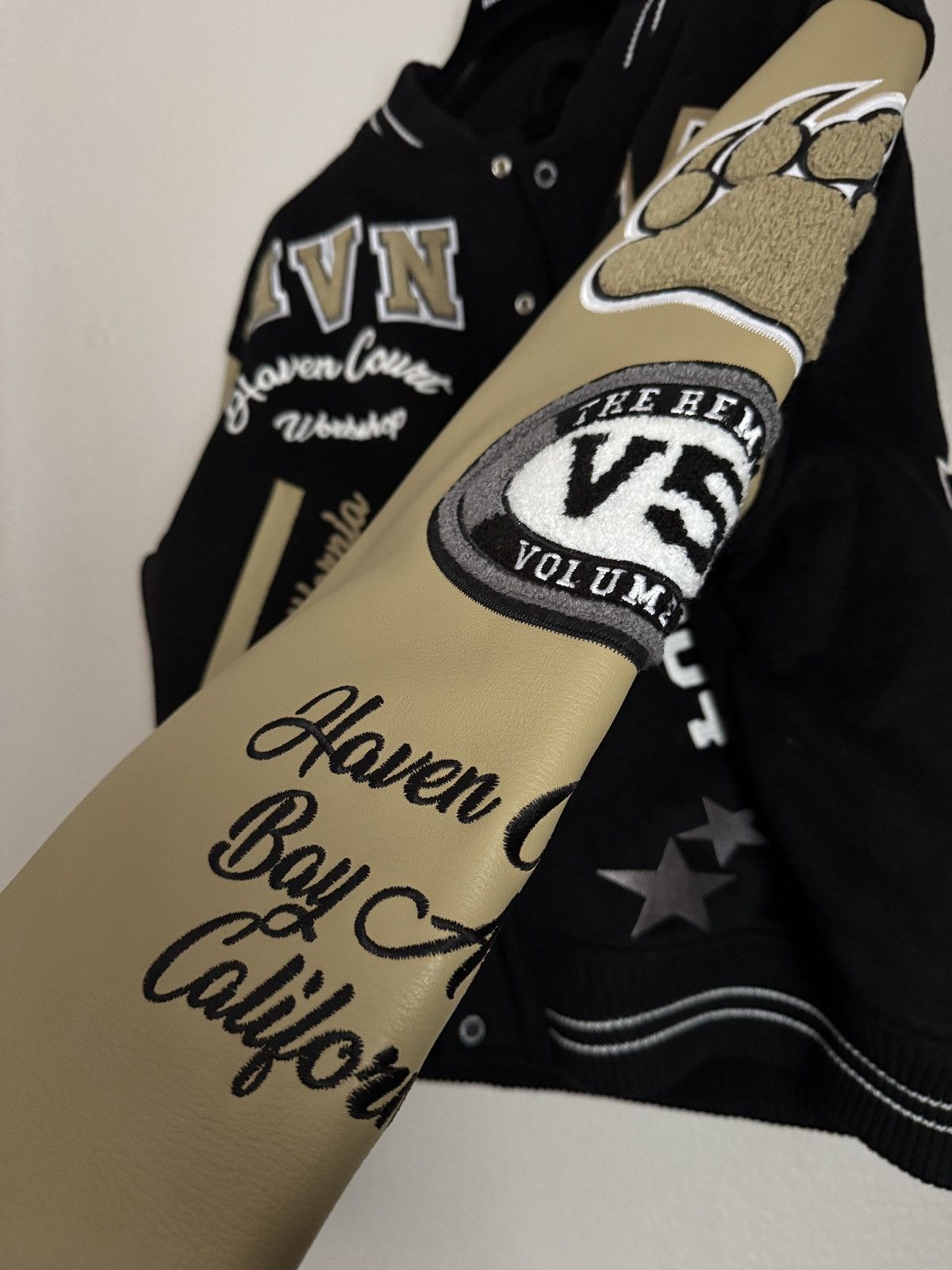 Haven Court Haven Court Vallejo Varsity Jacket size L Size US L / EU 52-54 / 3 - 4 Thumbnail