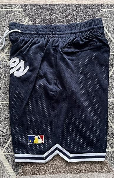 NBA XL New York Yankees Short MLB Pocket Short Size US 36 / EU 52 - 3 Thumbnail