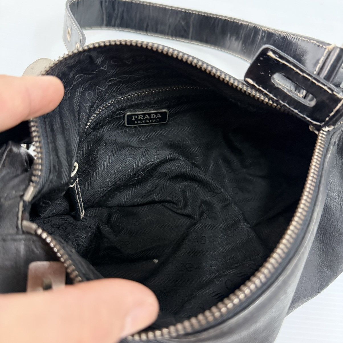 Prada Prada Black Leather Dinner Bag Size ONE SIZE - 11 Thumbnail
