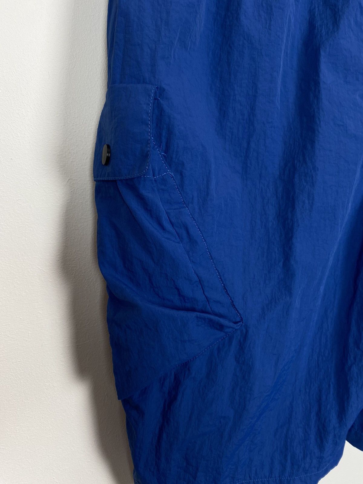 C.P. Company C.P. Company Nylon Cargo Shorts Blue Massimo Osti Luxury Size US 32 / EU 48 - 6 Thumbnail