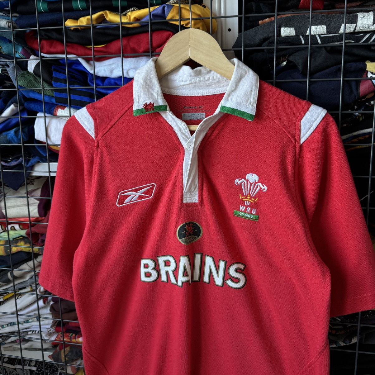 Reebok Vintage 99s Reebok WRU Wales Rugby Jersey Polo Shirt Size US M / EU 48-50 / 2 - 2 Thumbnail