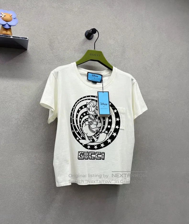 Gucci Gucci Printed beige short sleeves Size US S / EU 44-46 / 1 - 3 Thumbnail