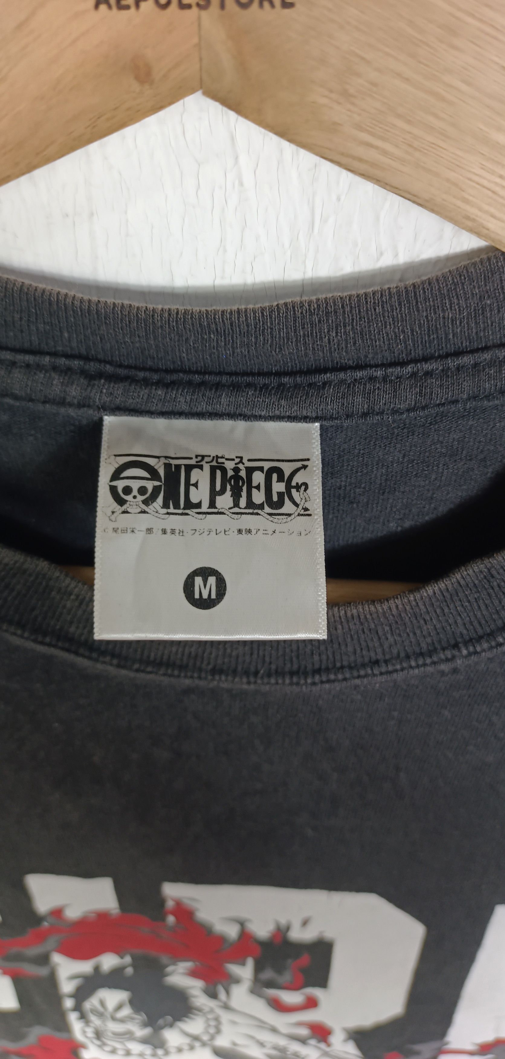 Anime × Japanese Brand × One Piece Vintage One Piece " Fire Fist" Single Charachter Size US M / EU 48-50 / 2 - 6 Thumbnail