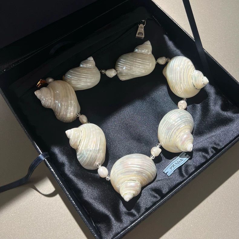 Prada Prada Shell Beaded Necklace-yf Size ONE SIZE - 1 Thumbnail