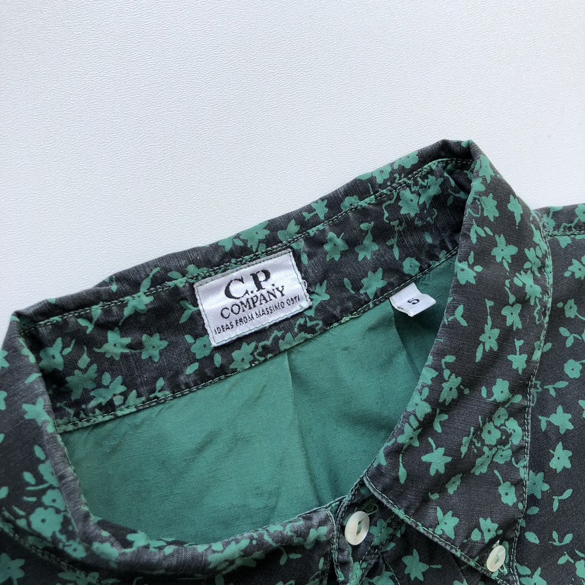 C.P. Company × Massimo Osti × Vintage C.P. Company Massimo Osti Archive Paisley Button Ups Shirt Size US XL / EU 56 / 4 - 8 Thumbnail