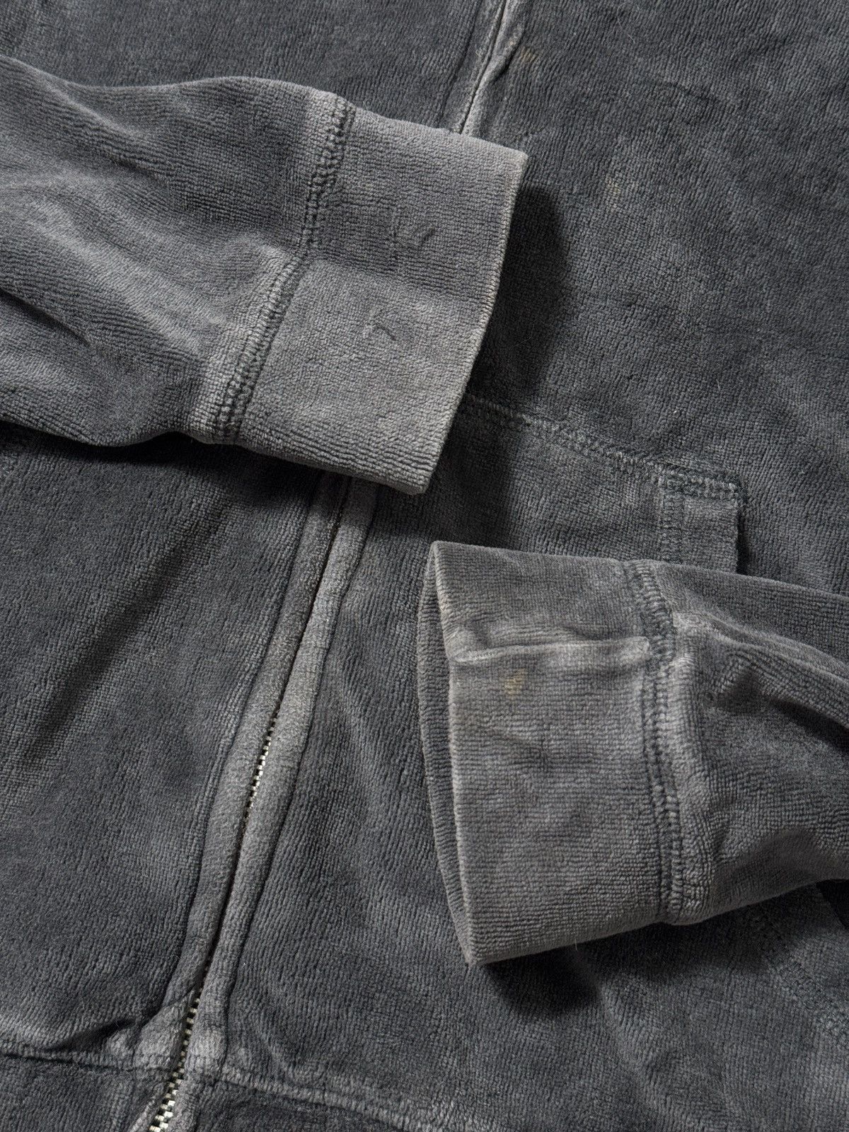 Other VINTAGE HELLO KITTY VELOUR 2000s ZUP UP HOODIE Size S / US 4 / IT 40 - 7 Thumbnail