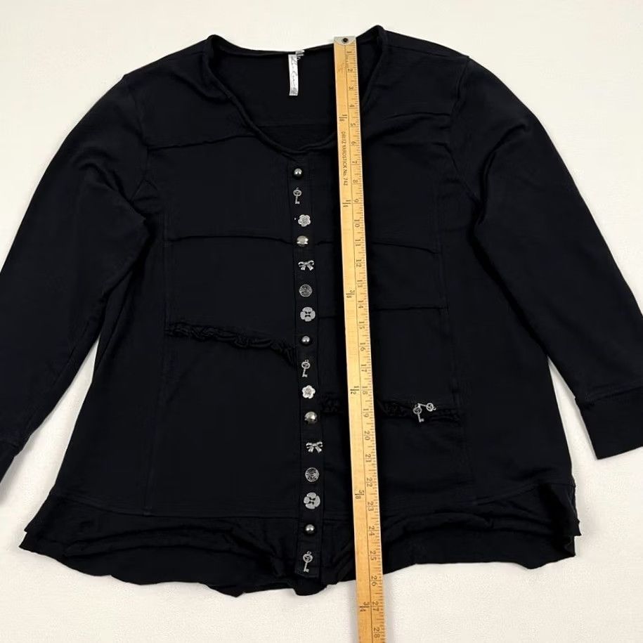Vintage Lulu B Blouse Womens L Black Silver Button Accents Ruffled V-Neck Pullover Shirt Size L / US 10 / IT 46 - 4 Thumbnail