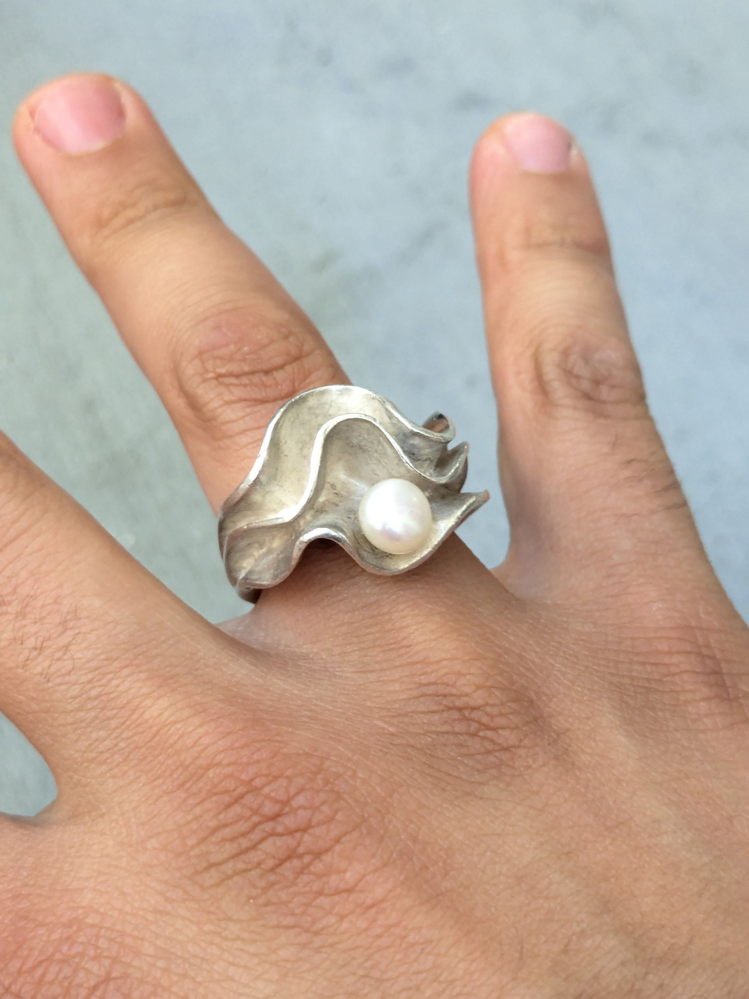 Other Vintage Sterling Silver Ring Pearl 7.5 Modern Abstract Size ONE SIZE - 12 Thumbnail