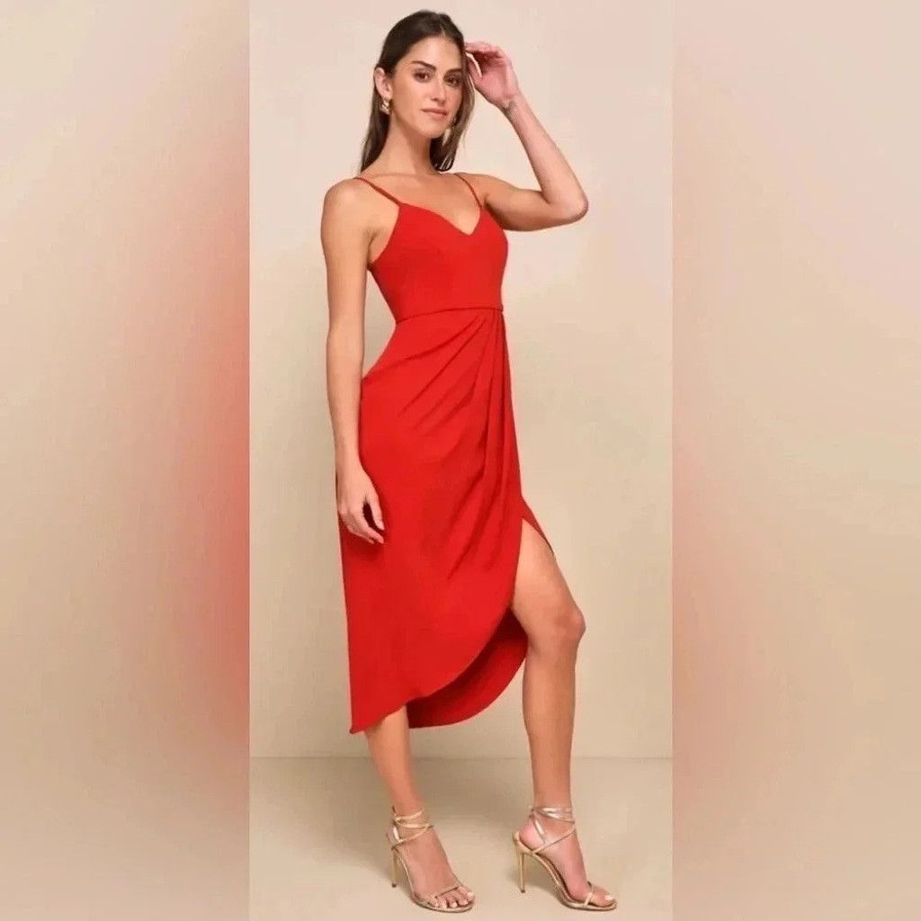 Lulus NEW with tags (NWT) Lulu’s Reinette Rust Red Midi Dress Size XXS / US 00 / IT 34 - 1 Thumbnail