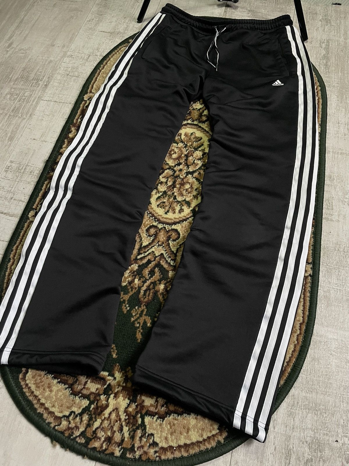 Adidas Vintage Adidas Y2K Baggy Sweatpants 00’s Black RARE Size 25" / US 0 / IT 36 - 2 Thumbnail
