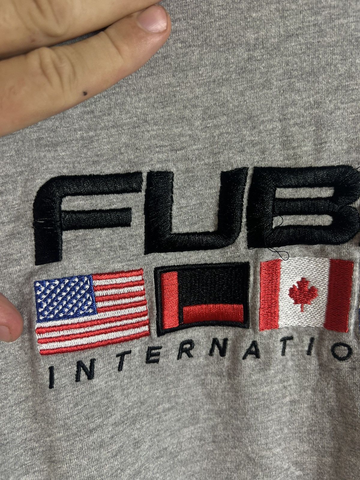 Fubu Vintage Fubu Big Embroidered Logo T-Shirt Size US XXL / EU 58 / 5 - 6 Thumbnail