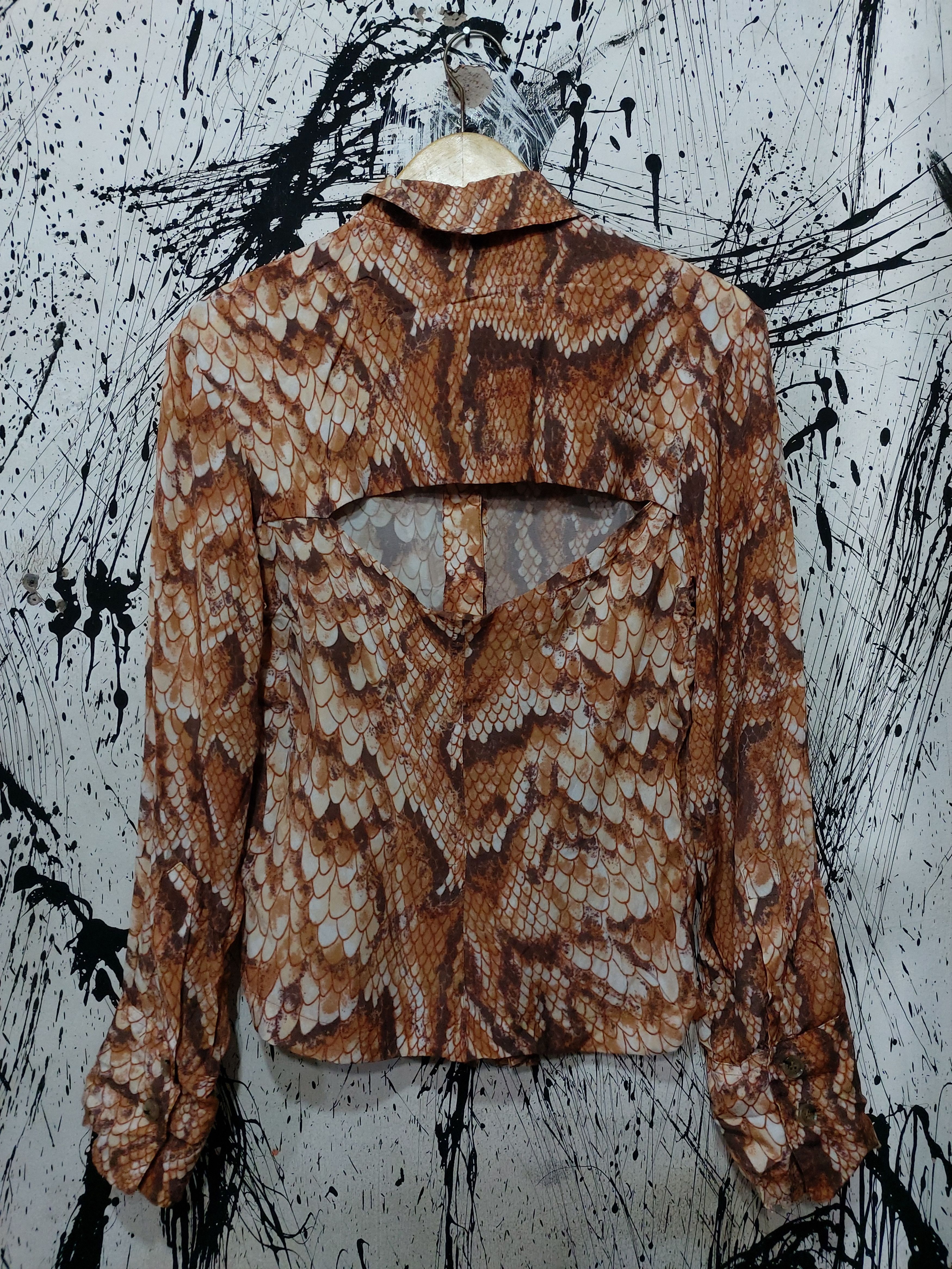 Jean Paul Gaultier INSPIRED JPG STYLE NANUSHKA SNAKE PATTERN BUTTON UP SHIRT Size S / US 4 / IT 40 - 2 Thumbnail