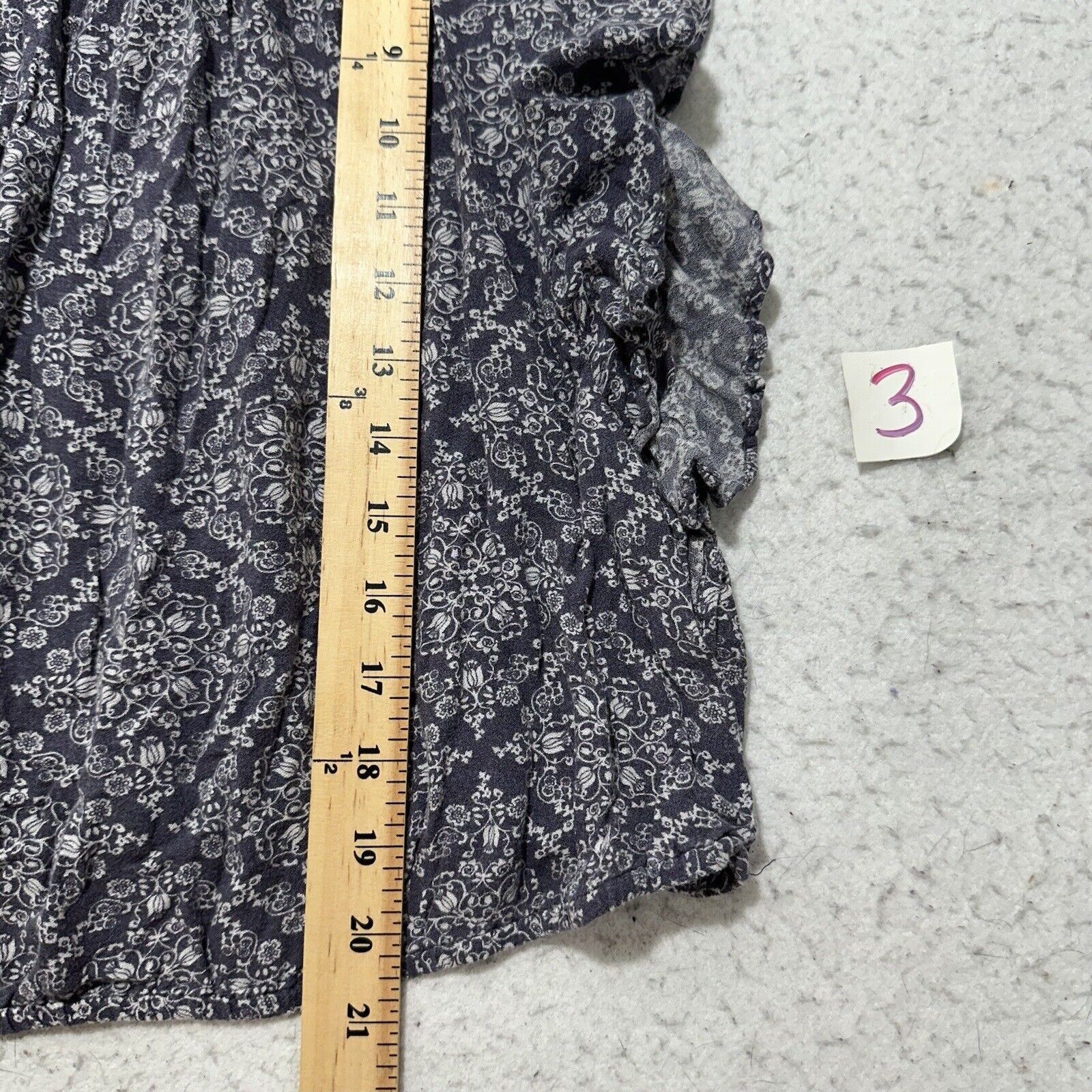 American Eagle Outfitters American Eagle Small Blue + White Floral Ruffle Blouse Top Size S / US 4 / IT 40 - 9 Thumbnail