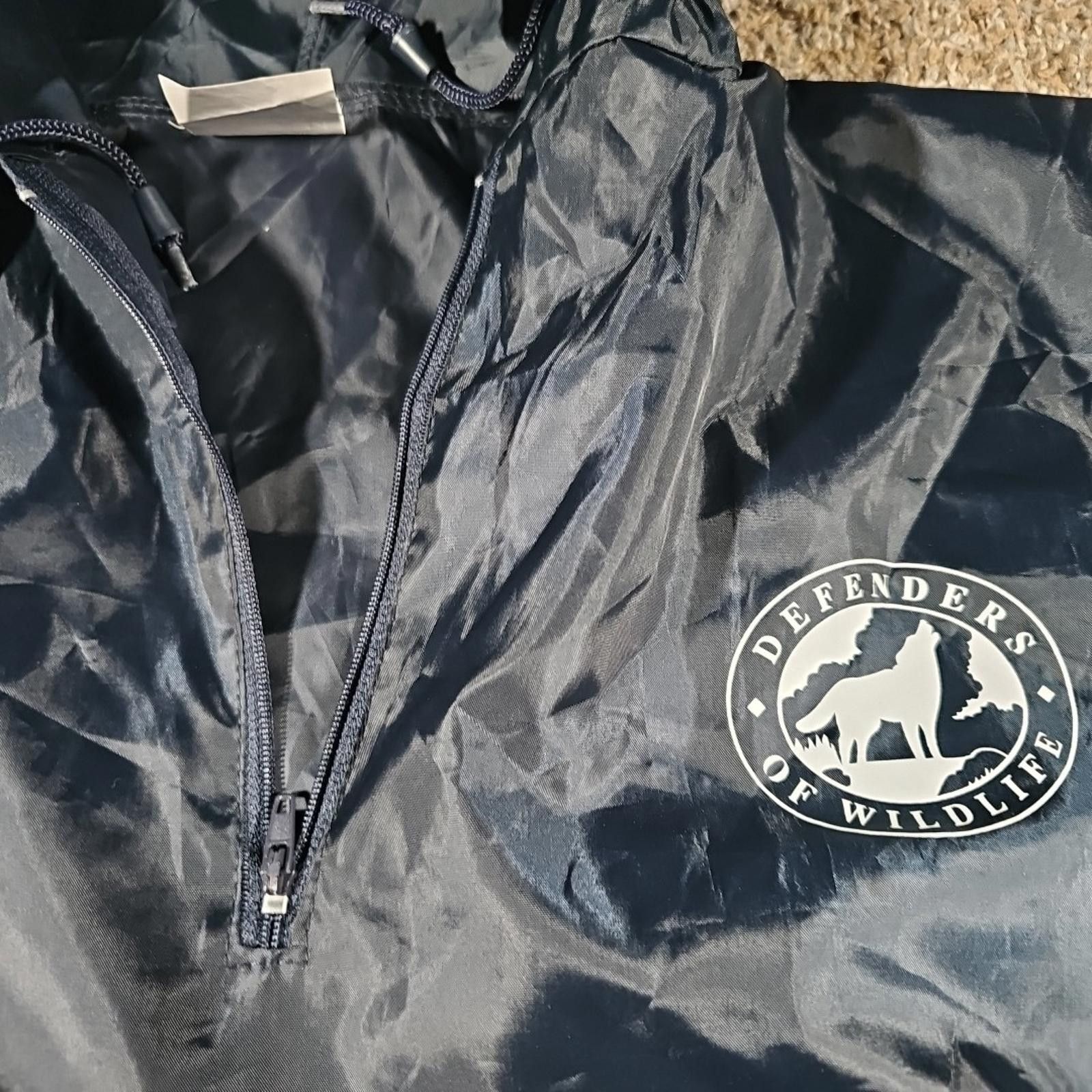 Other Defenders Of Wildlife 1/4 Zip Wolf Hooded Raincoat OSFA Size US M / EU 48-50 / 2 - 3 Thumbnail