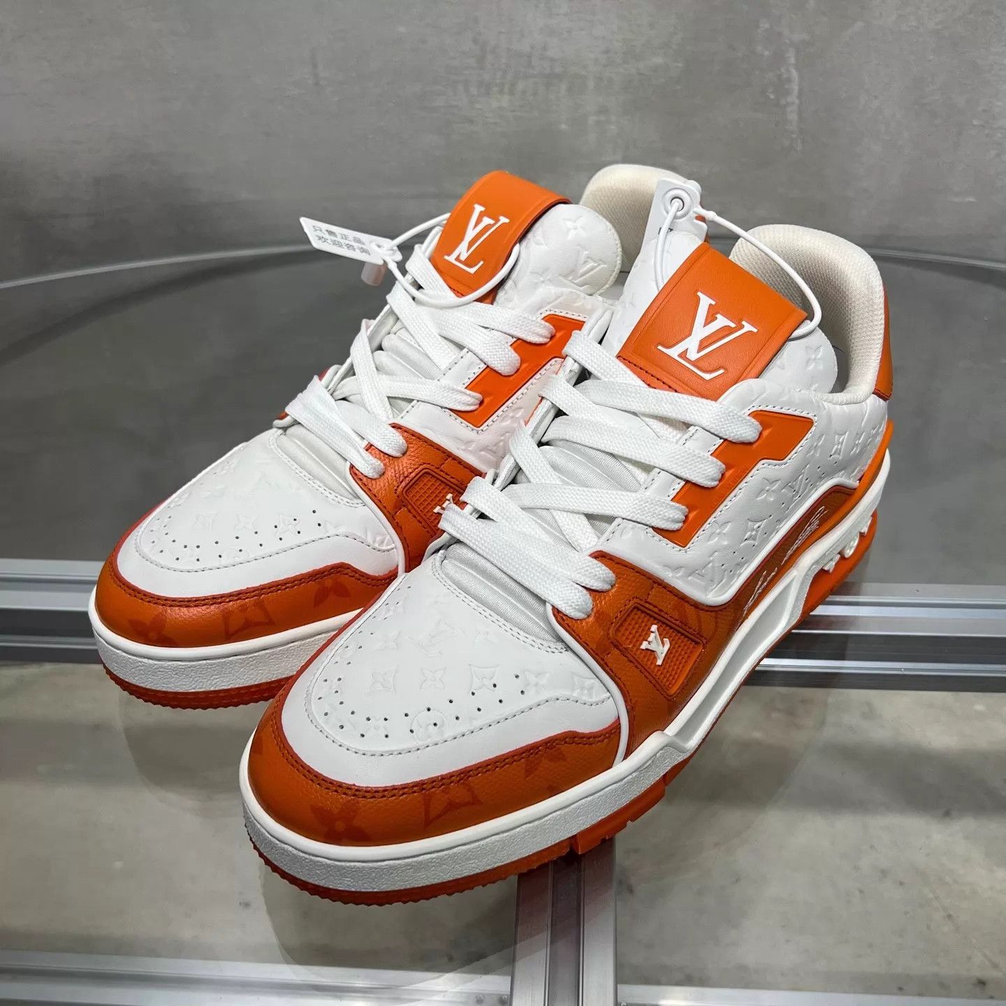 Louis Vuitton LV Trainer White Orange AOP UK5/39 Size US 6 / EU 39 - 2 Thumbnail