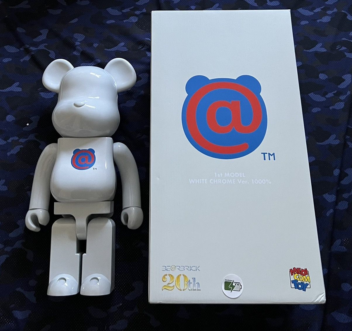 その他 BE@RBRICK 20th Anniversary Model s-l400.jpg