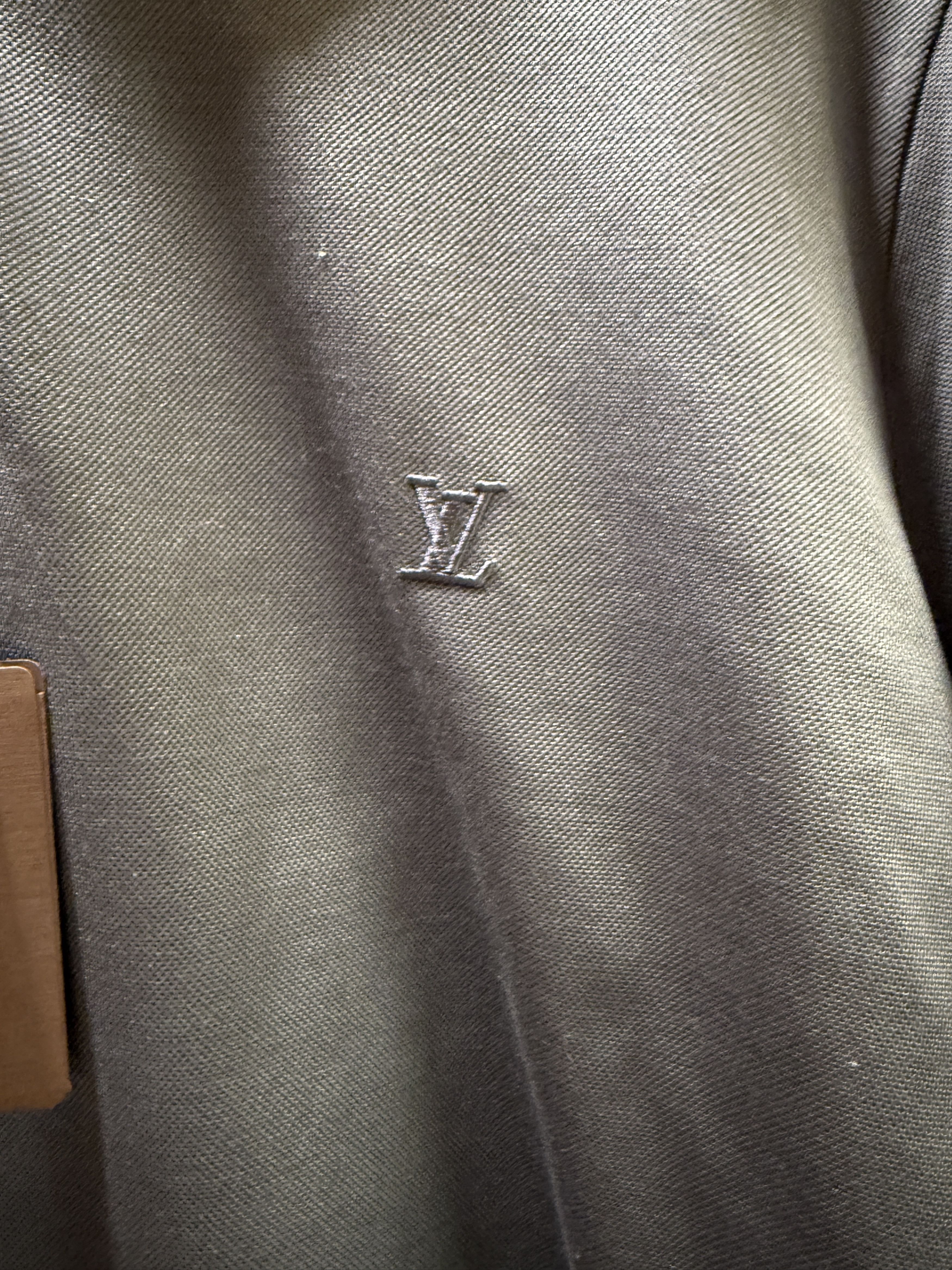 Louis Vuitton Louis Vuitton Polo Grey Size XXL Size US XXL / EU 58 / 5 - 2 Thumbnail