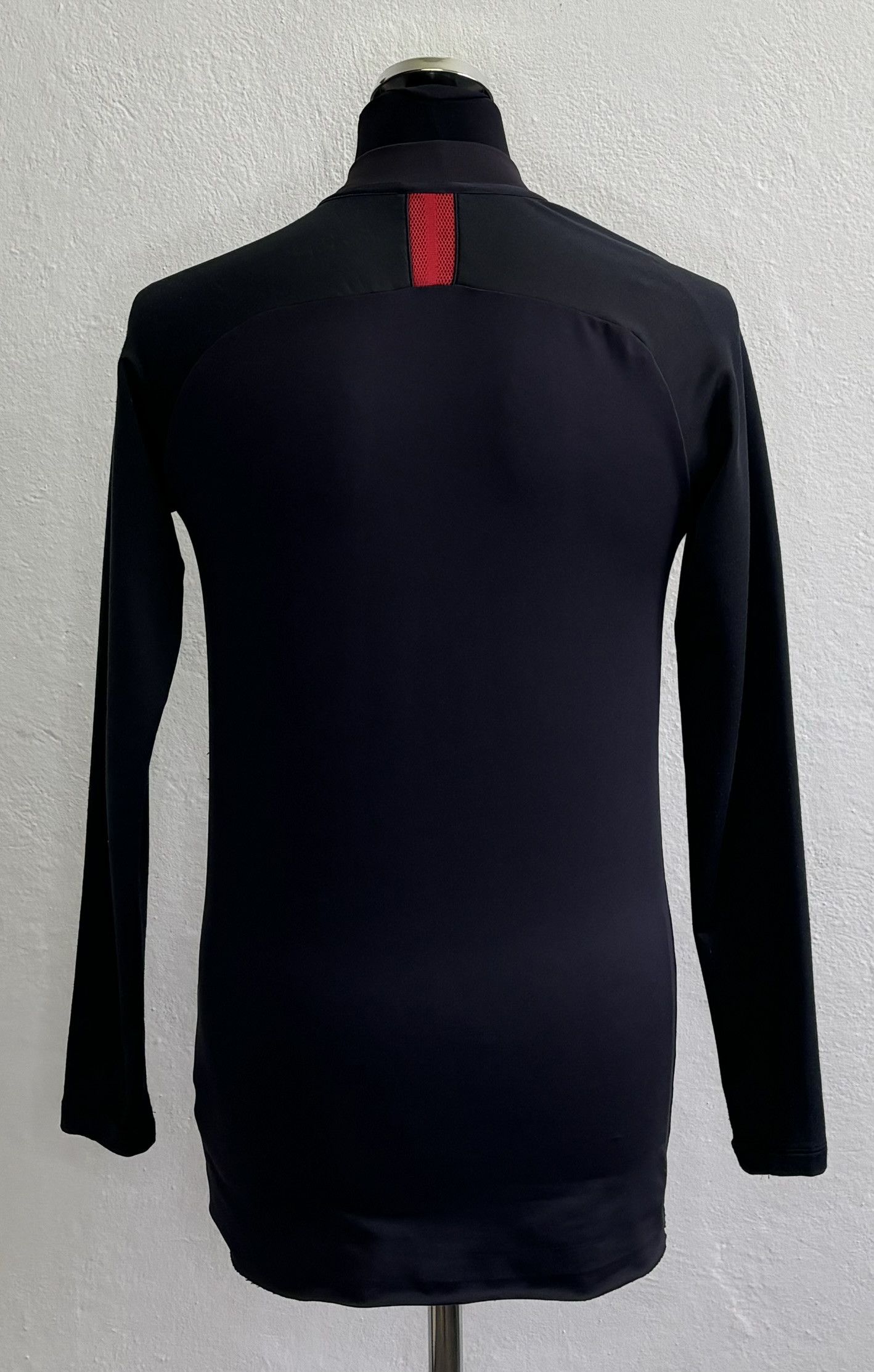 Nike Paris Saint Germain 2019/2020 Nike Football Sweatshirt. S Size US S / EU 44-46 / 1 - 2 Thumbnail