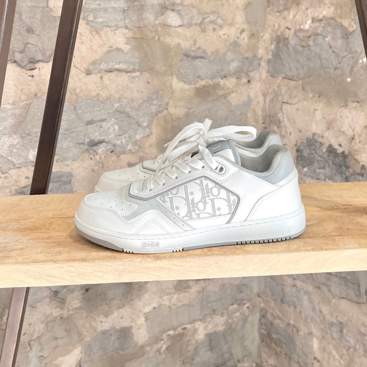 Dior Dior B27 White Grey Oblique Leather Low Top Sneakers Size US 7 / EU 40 - 2 Thumbnail