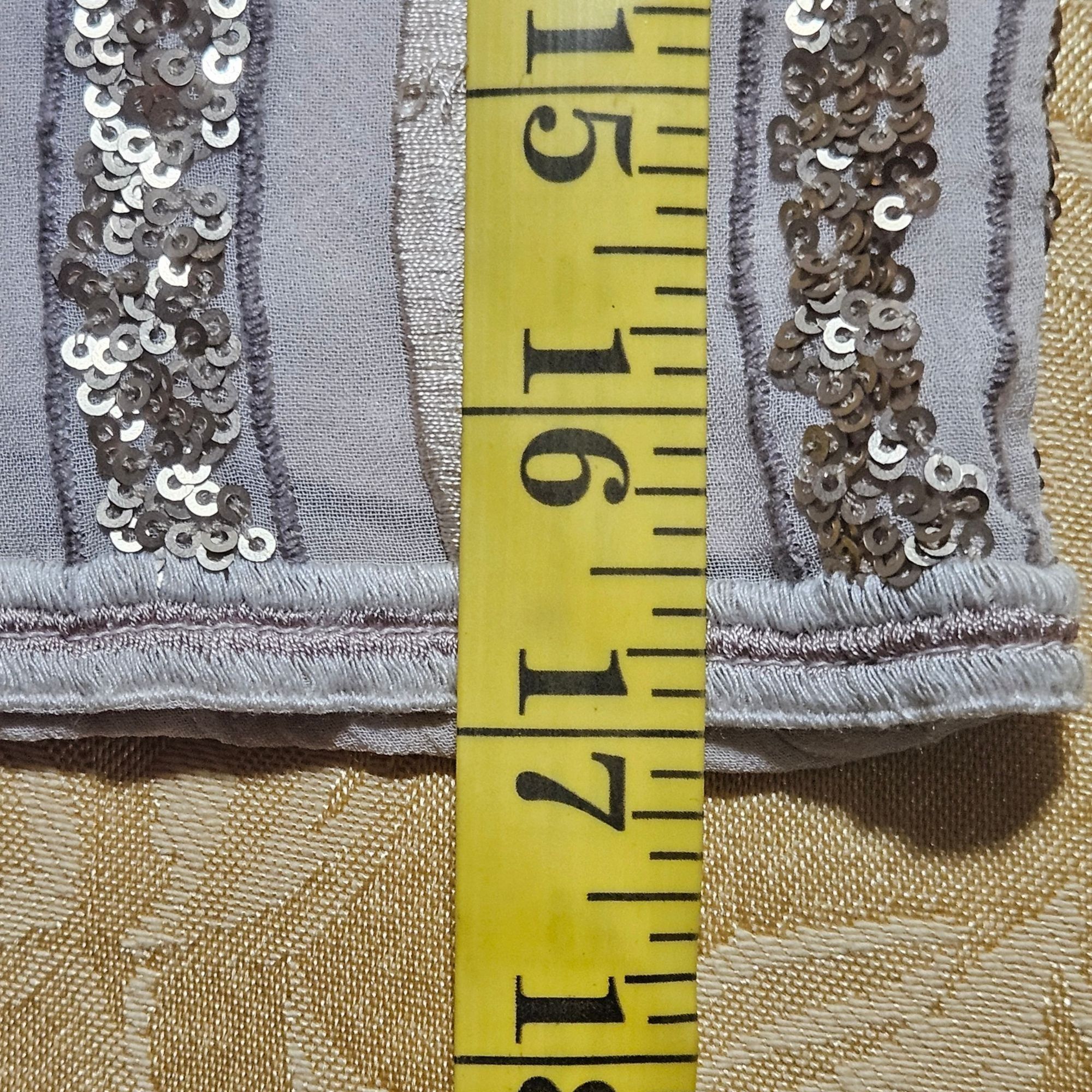 Anthropologie Anthropologie Women's Sequin Mini Skirt Beige 4 Boho Glam Qu Size 27" / US 4 / IT 40 - 9 Thumbnail