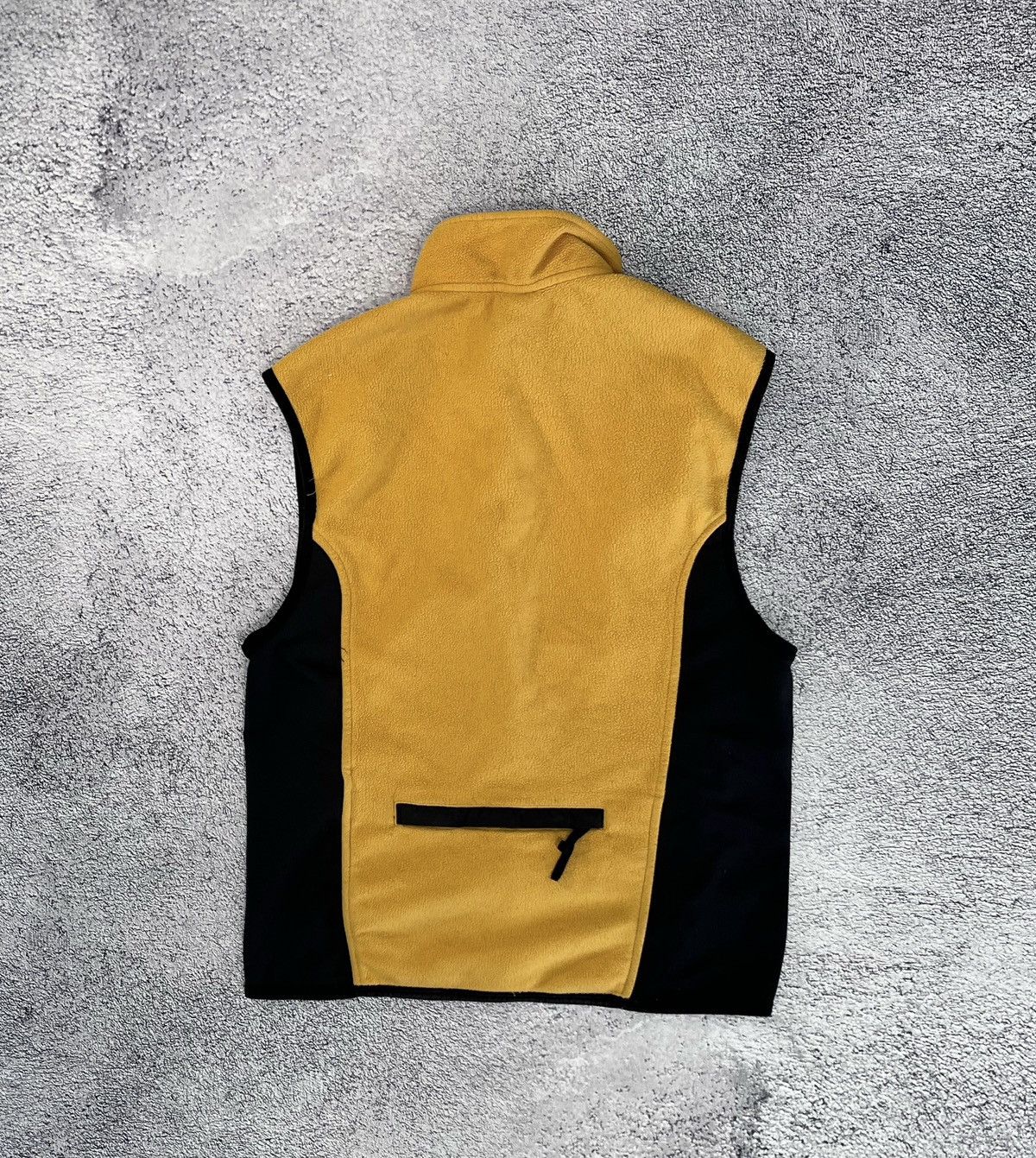 Nike Vintage Nike Fleece Vest Women M Y2K 90s Polar Fleece Swoosh Size M / US 6-8 / IT 42-44 - 2 Thumbnail