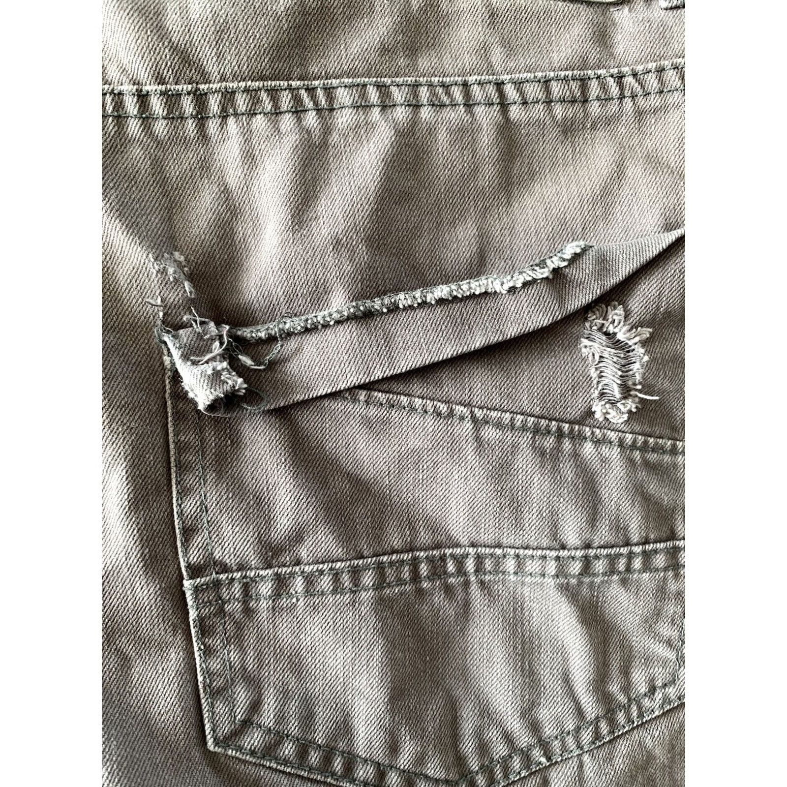 Southpole VINTAGE Southpole Jeans Men's 38x32 Gray Distressed Straight Leg Denim 2000s Y2K Goth Punk Rock Band Logo 5-Pocket Mens Regular 31 In Inseam Size US 38 / EU 54 - 6 Thumbnail
