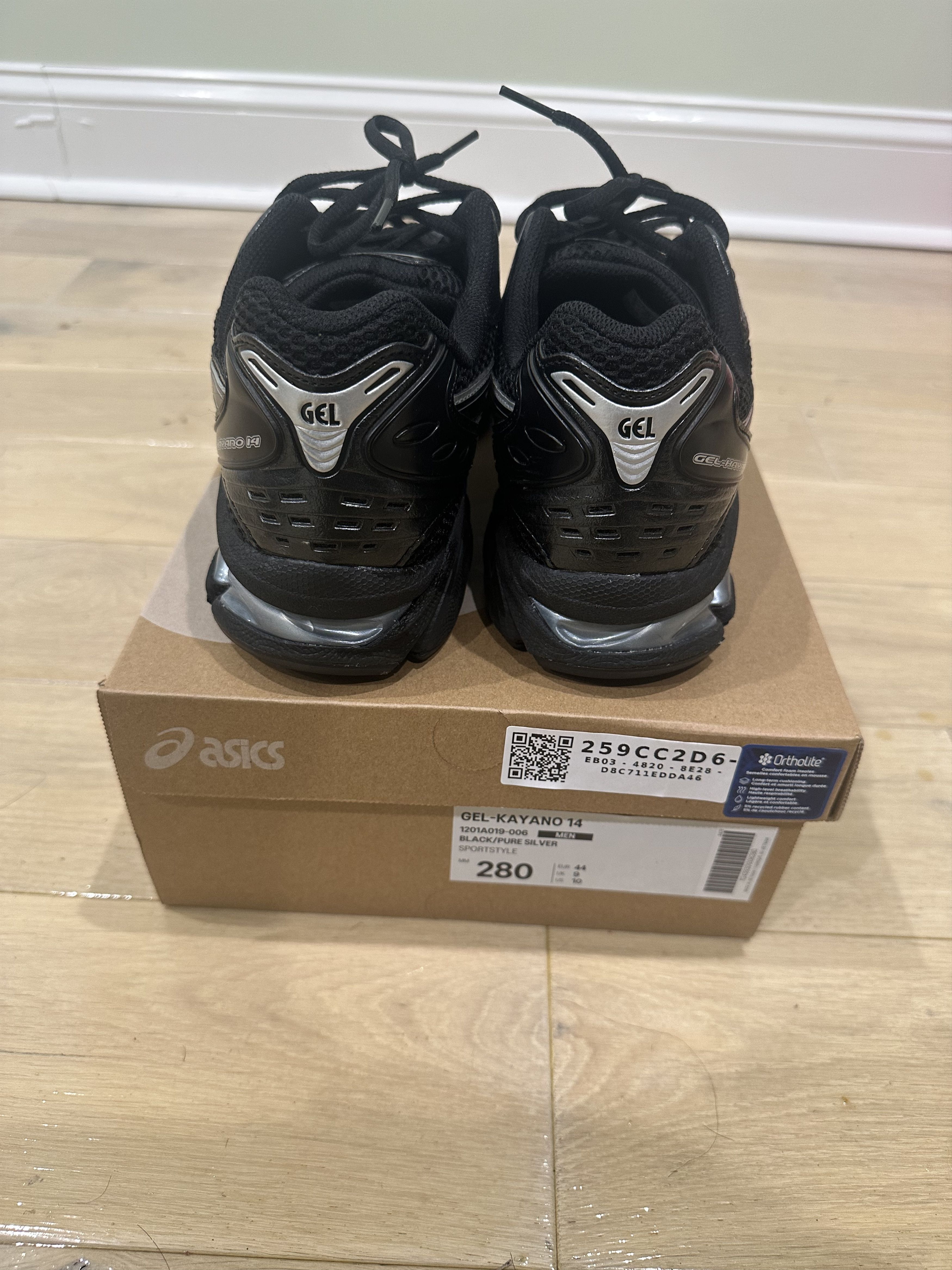 Asics ASIC Kayano Size US 10 / EU 43 - 3 Thumbnail