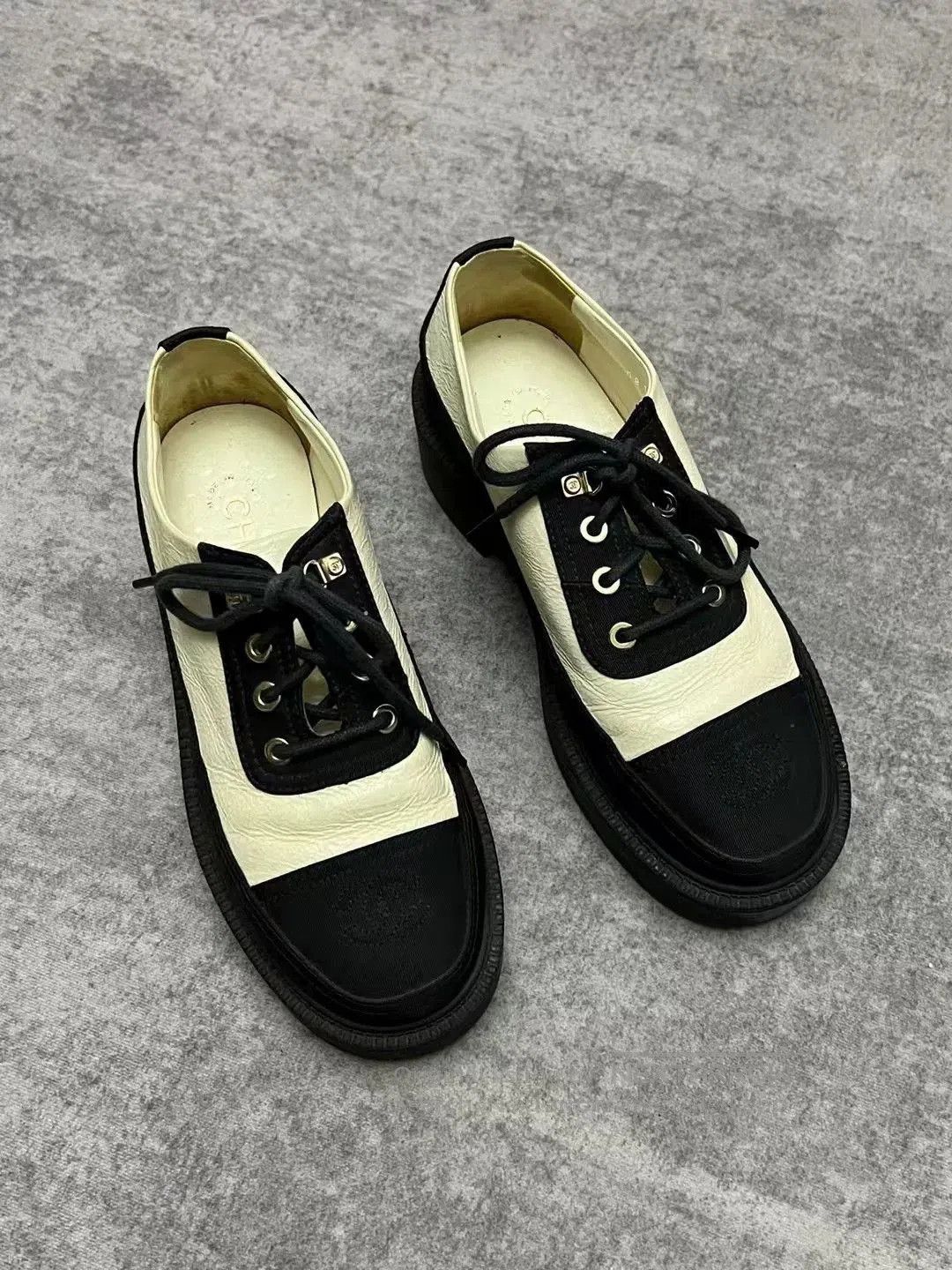 Chanel Chanel Panda Color Block Loafers. Size US 4.5 / IT 34.5 - 1 Thumbnail