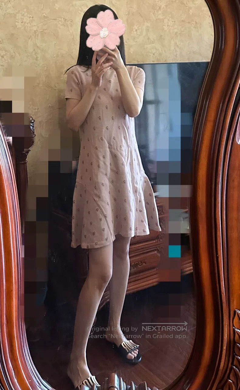 Valentino Valentino dress Size M / US 6-8 / IT 42-44 - 3 Thumbnail