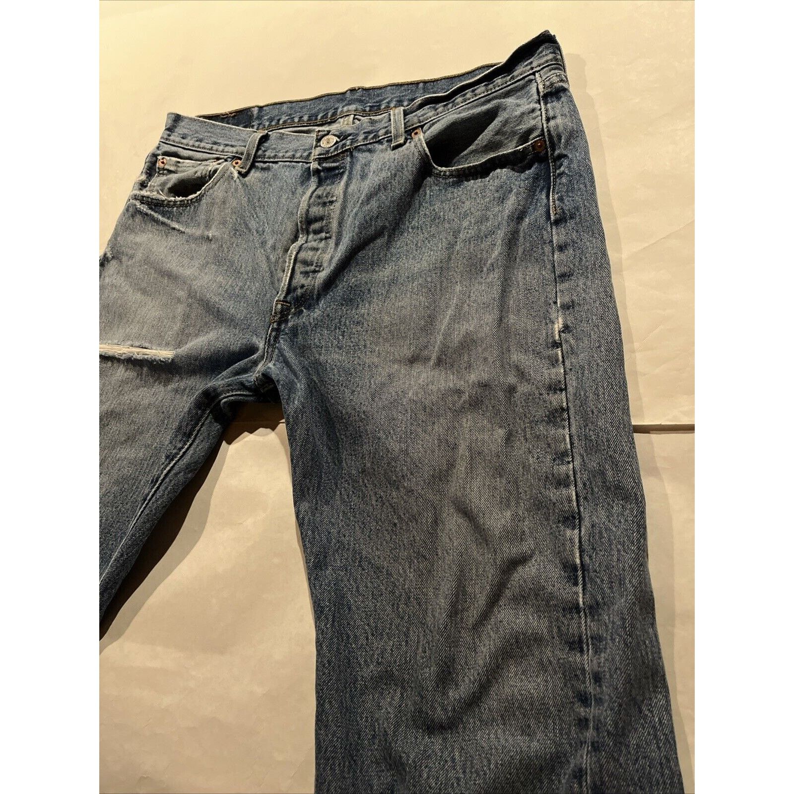 Levi's Levi’s VTG 501 XX Jeans 36x30 Fit Blue Y2K Denim Button Fly Size US 36 / EU 52 - 13 Thumbnail