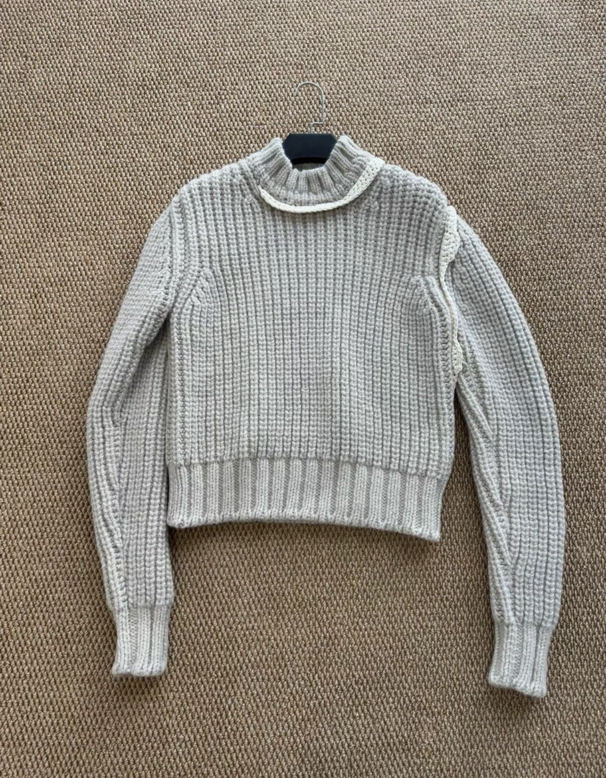 Jil Sander JIL SANDER Light Grey Ribbed Turtleneck Sweater K23 Size XS / US 0-2 / IT 36-38 - 1 Thumbnail