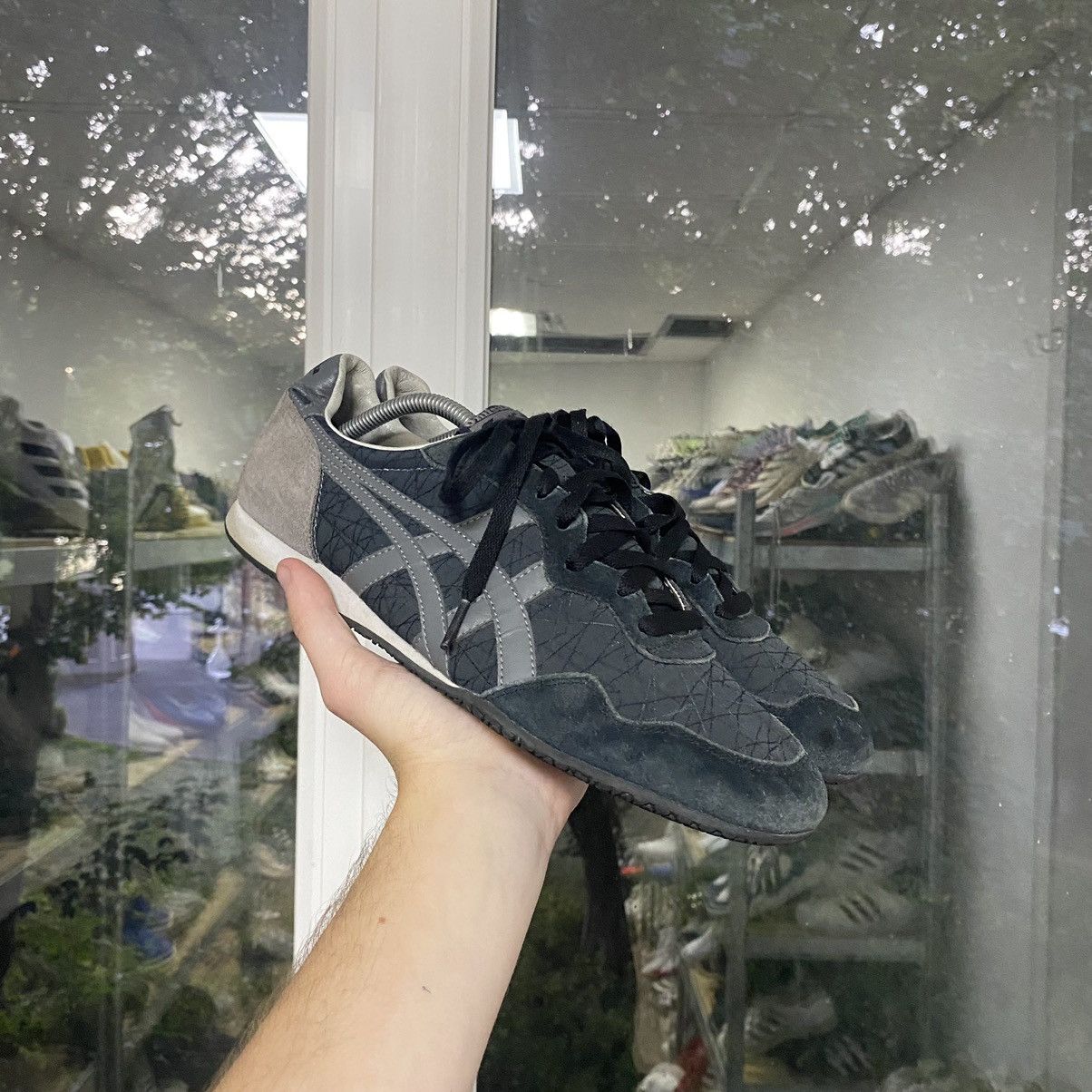 Asics Vintage Rare Asics Onitsuka Tiger Size US 10 / EU 43 - 1 Thumbnail