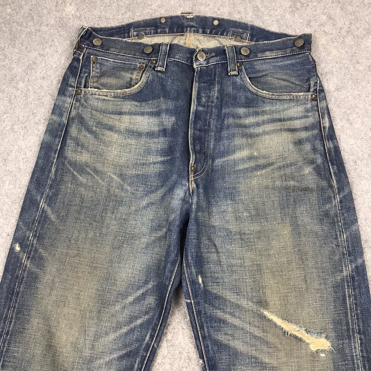 Japanese Brand × Levi's Vintage Clothing VINTAGE LEVIS 33501 DISTRESSED SELVADGE DENIM PANTS 144 Size US 32 / EU 48 - 3 Thumbnail