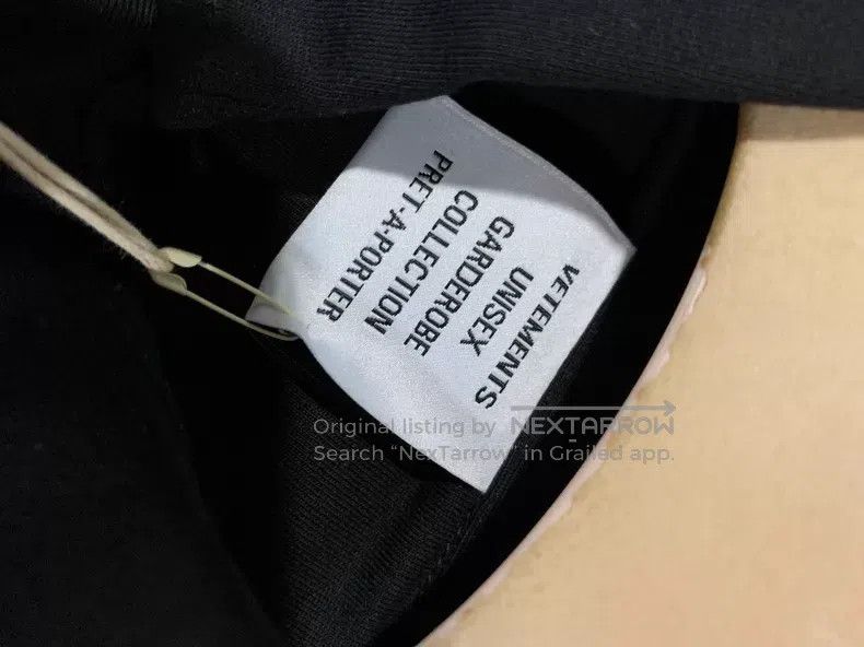 Vetements Vetements Long Sleeve T-Shirt Shirt Size US S / EU 44-46 / 1 - 8 Thumbnail